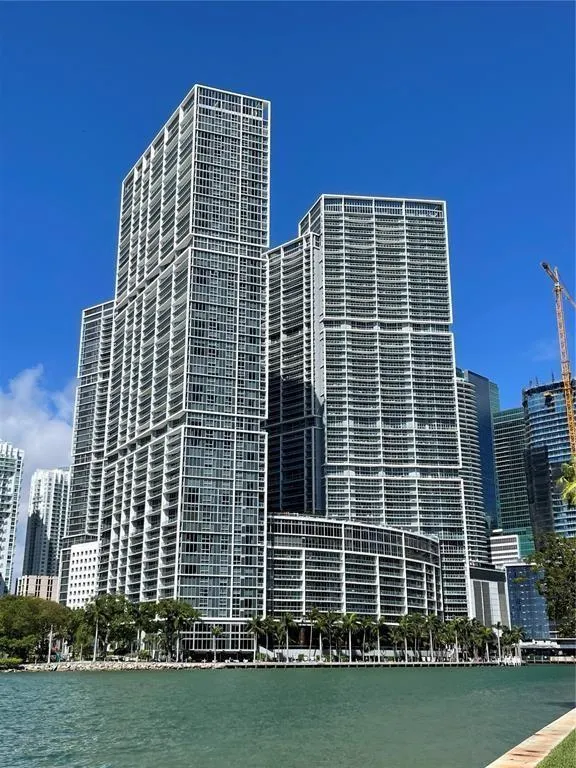 465 Brickell Ave, #2706