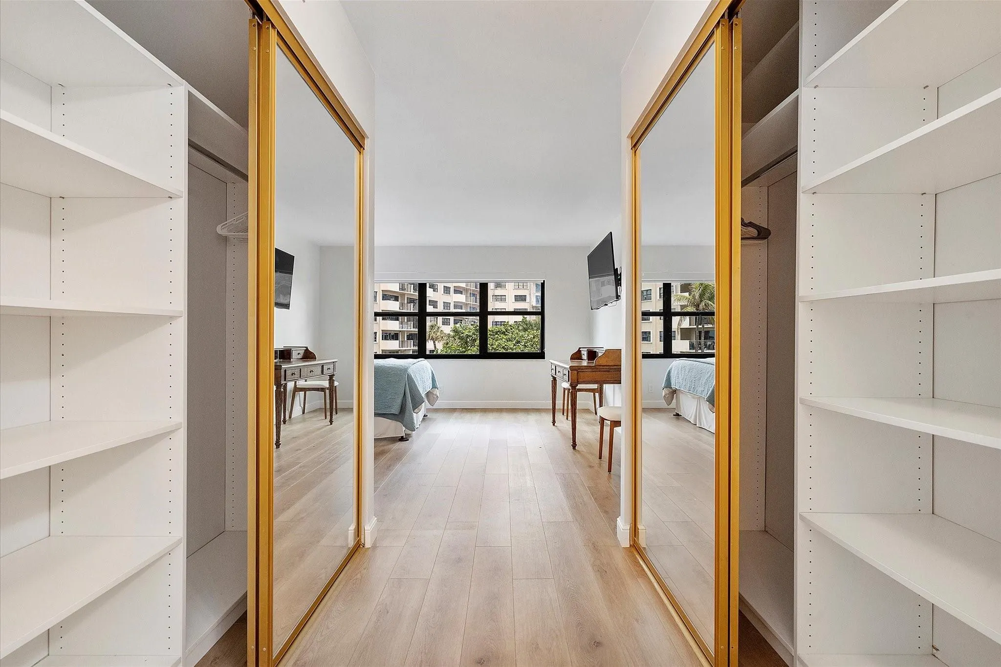 5000 N Ocean Blvd, #306