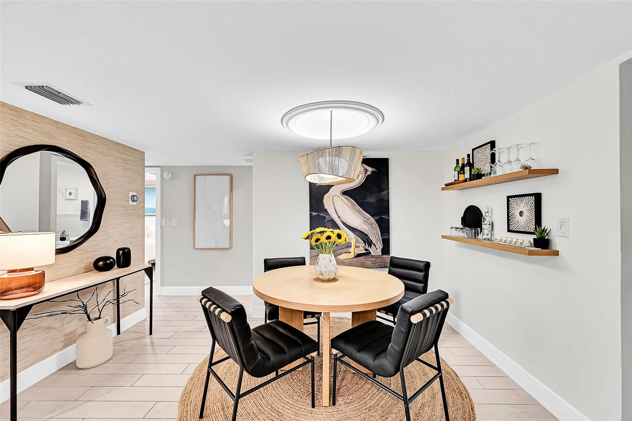 3004 NE 5th Ter, #102-C