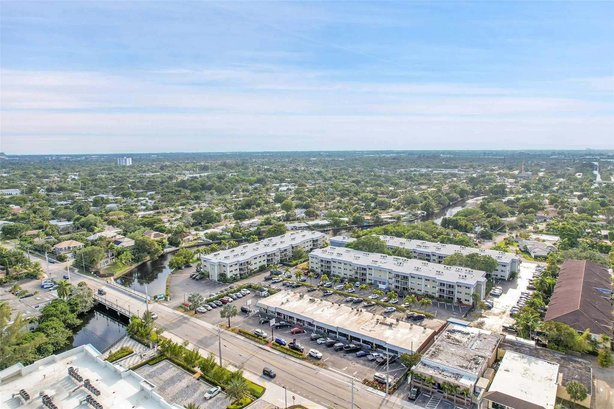 3004 NE 5th Ter, #102-C