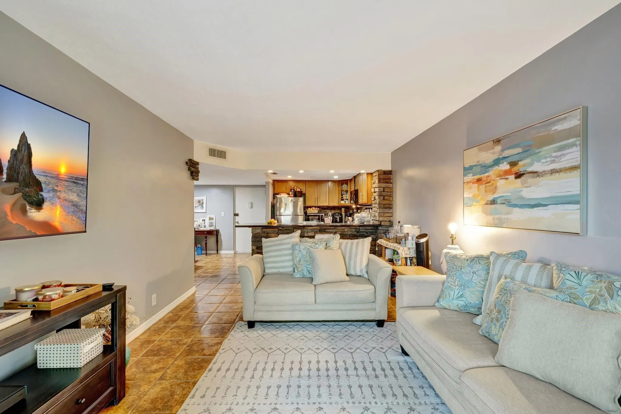3004 NE 5th Ter, #208-C