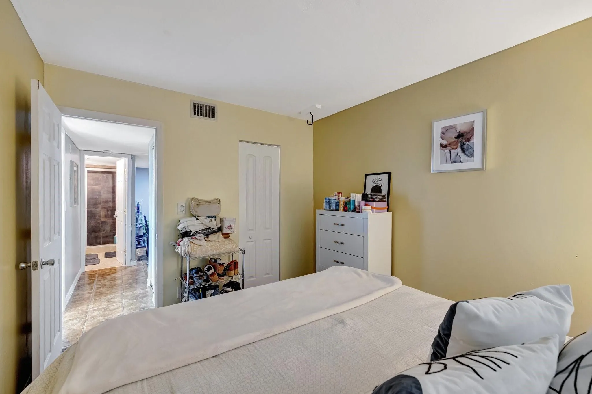 3004 NE 5th Ter, #208-C