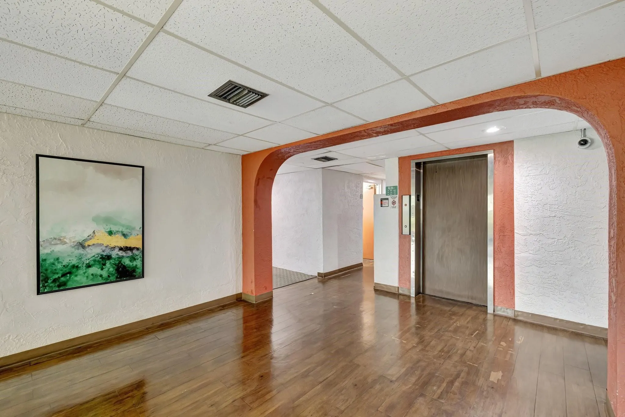 3004 NE 5th Ter, #208-C