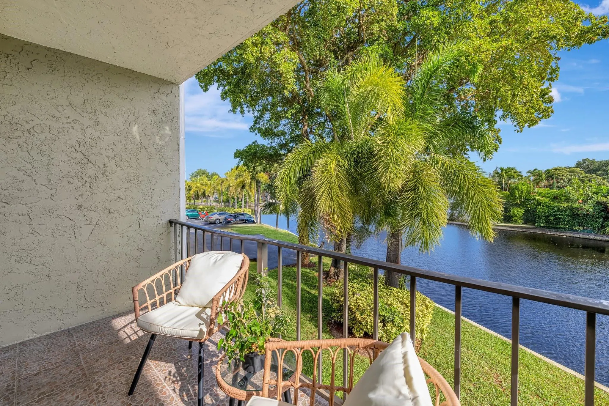 3004 NE 5th Ter, #208-C