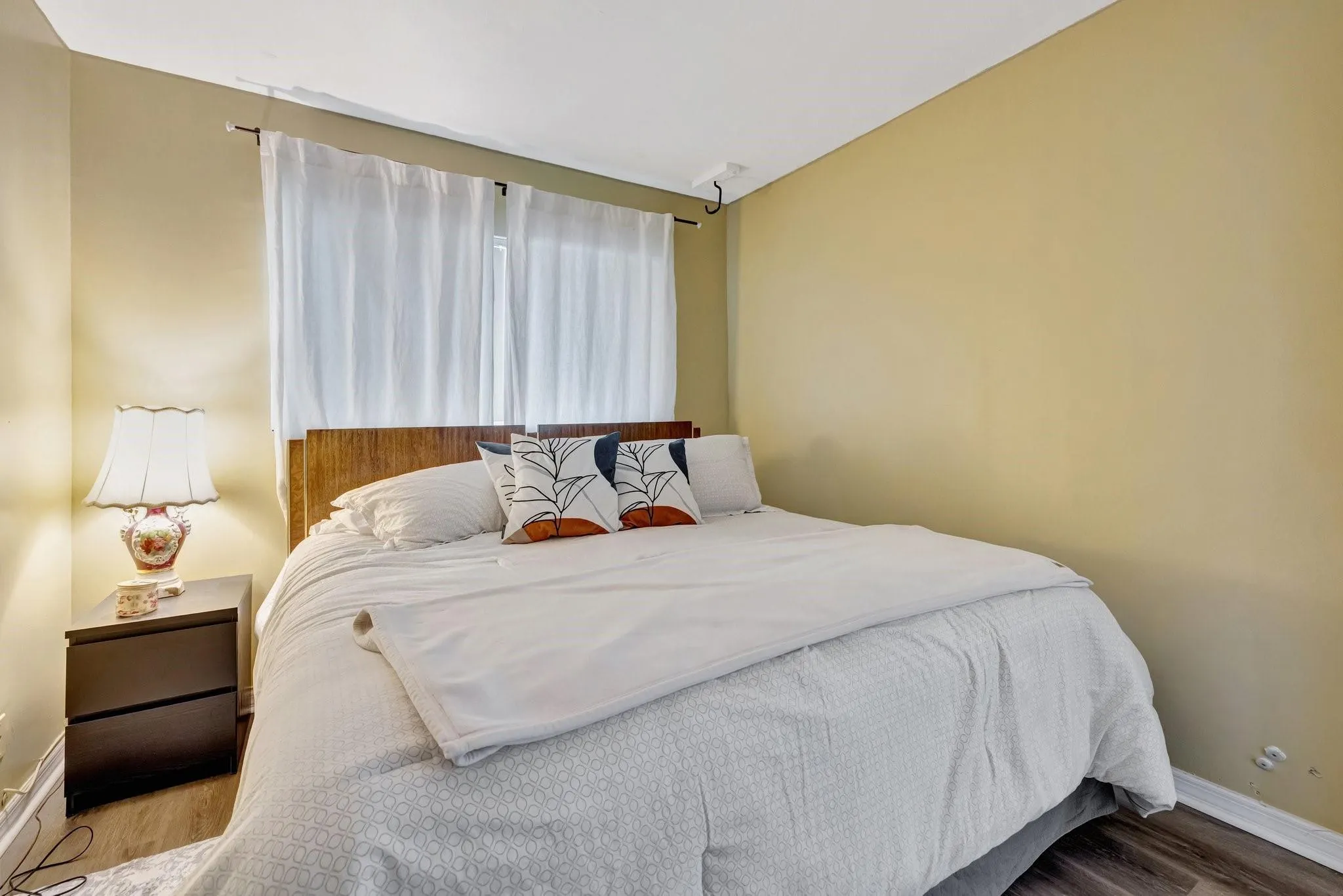 3004 NE 5th Ter, #208-C