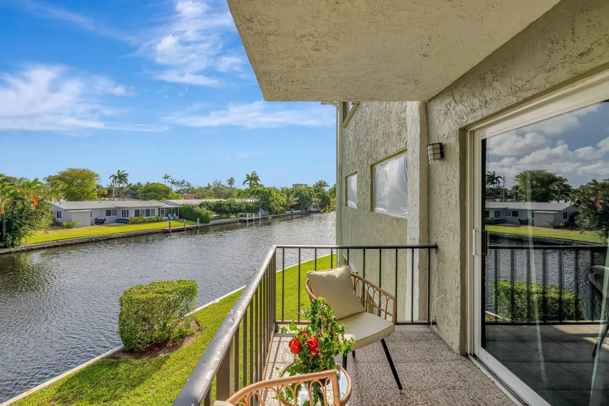 3004 NE 5th Ter, #208-C