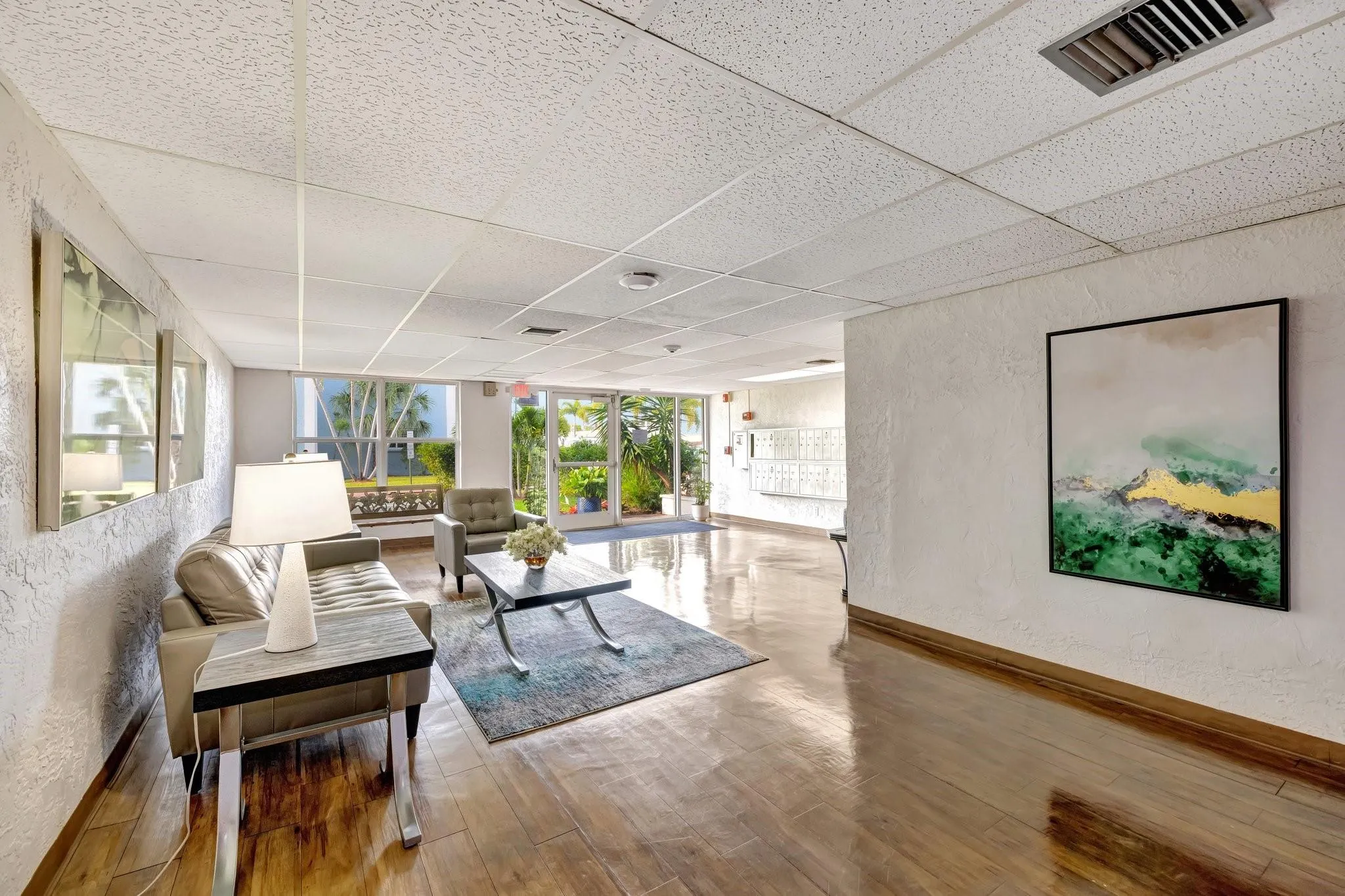 3004 NE 5th Ter, #208-C