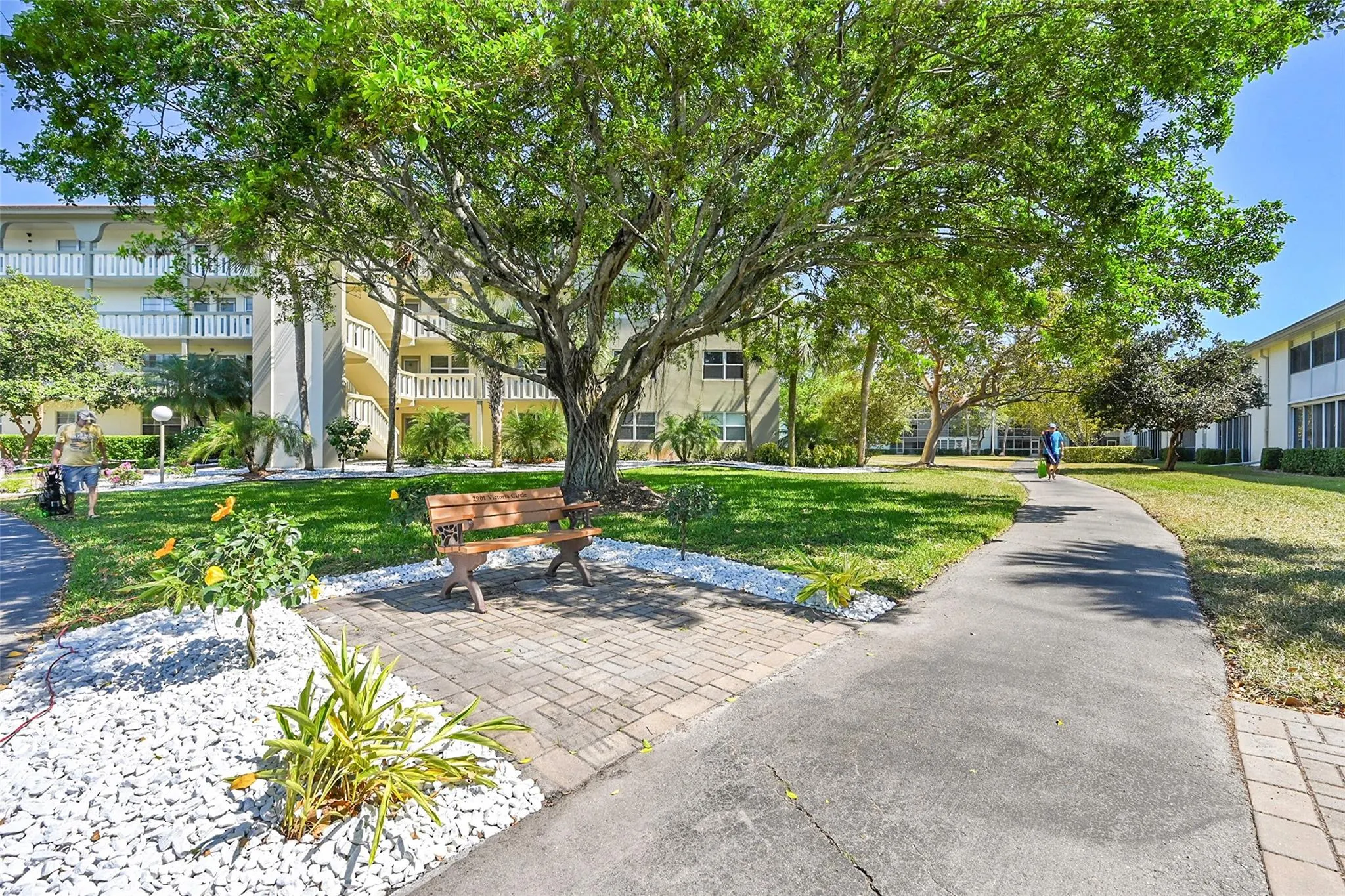2901 Victoria Cir, #K3