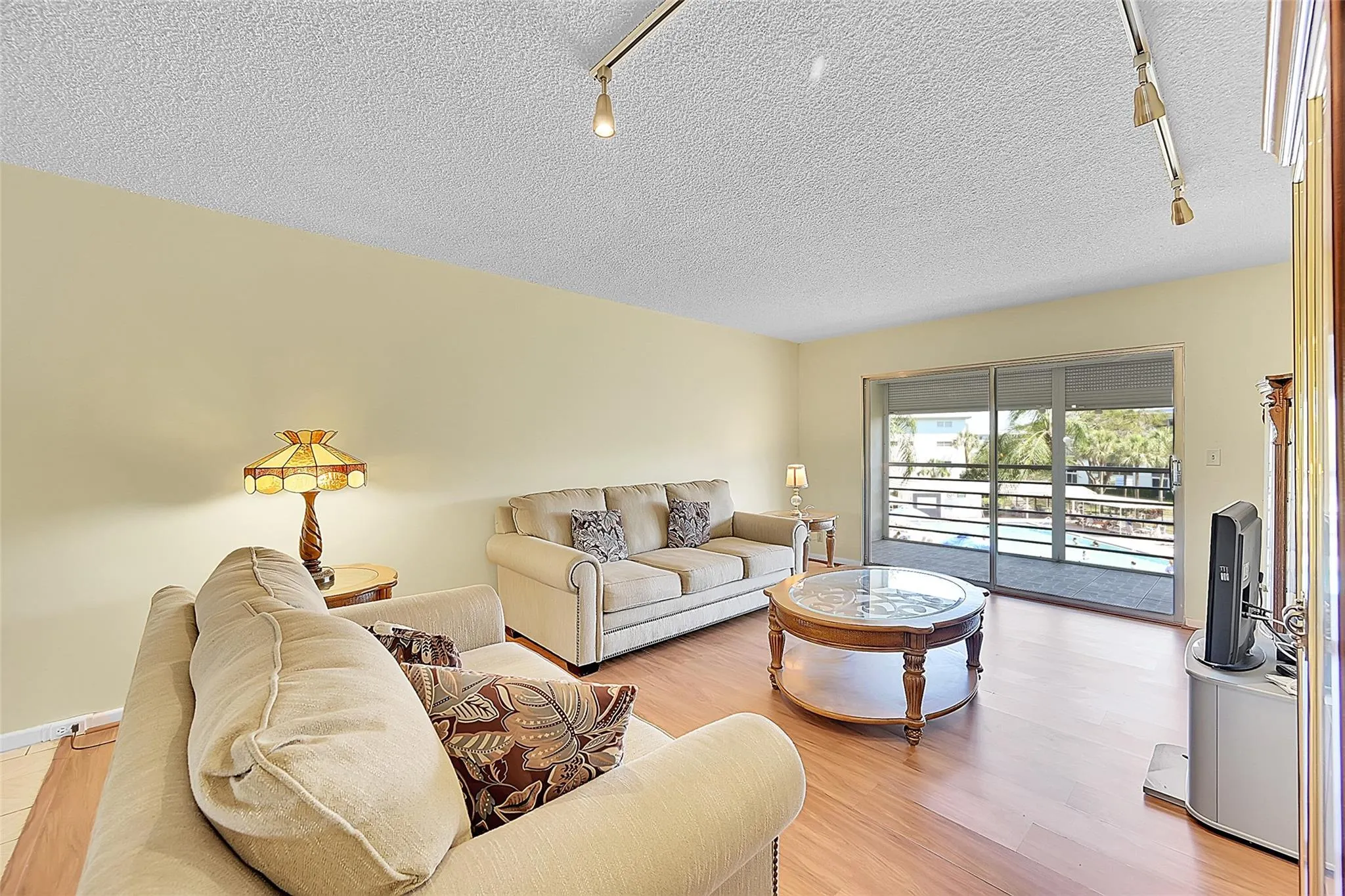 2901 Victoria Cir, #K3
