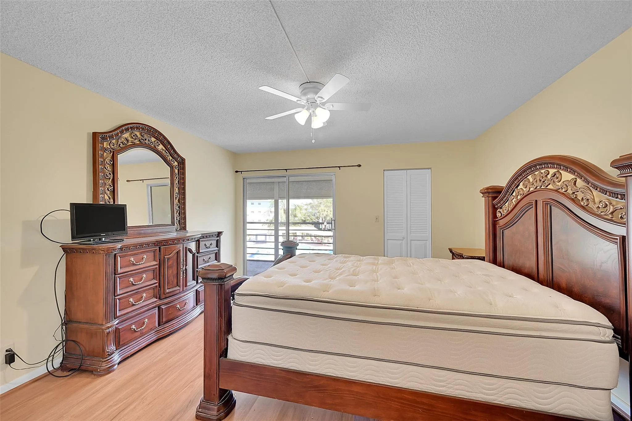 2901 Victoria Cir, #K3