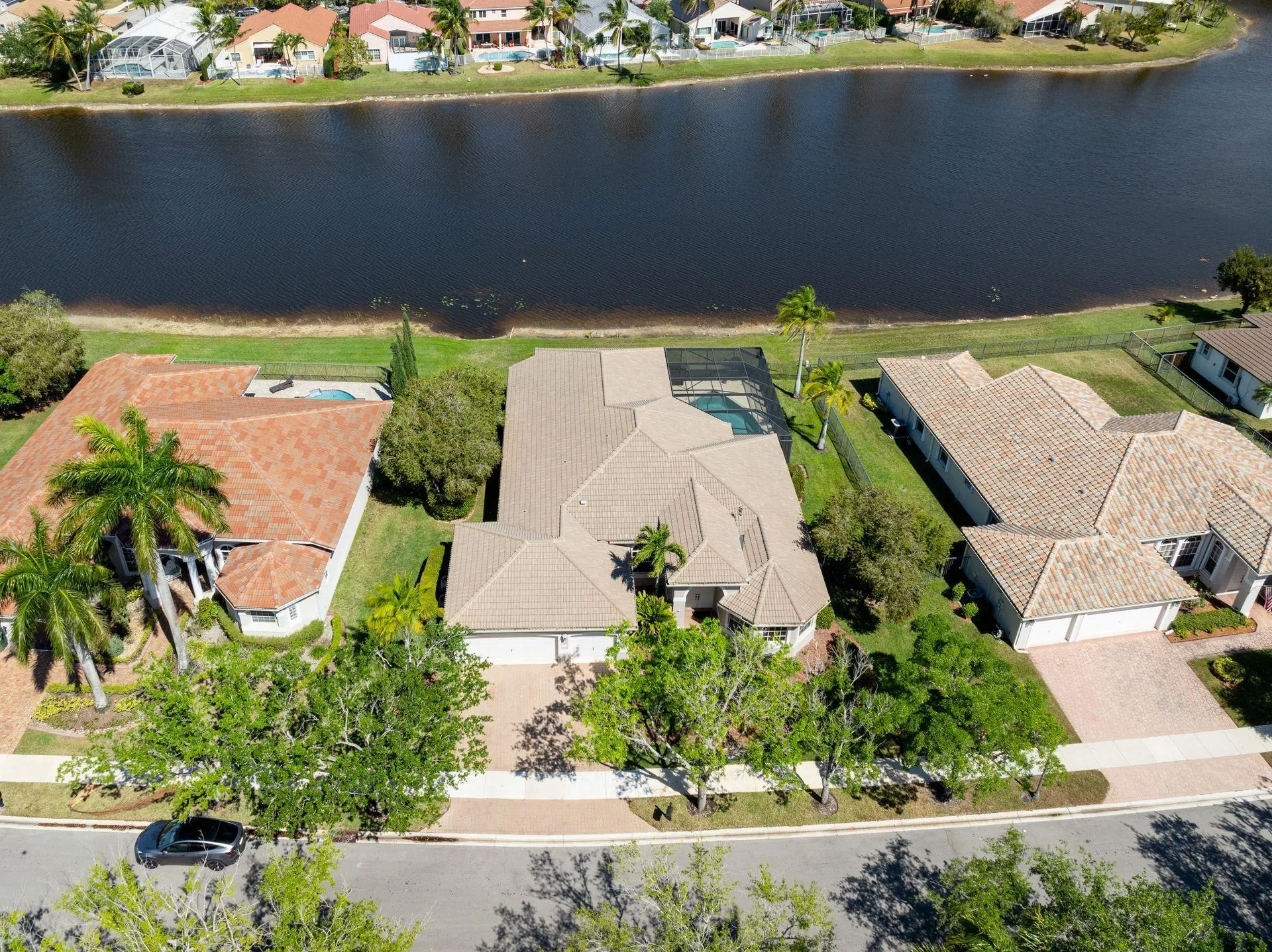 410 Mallard Ln