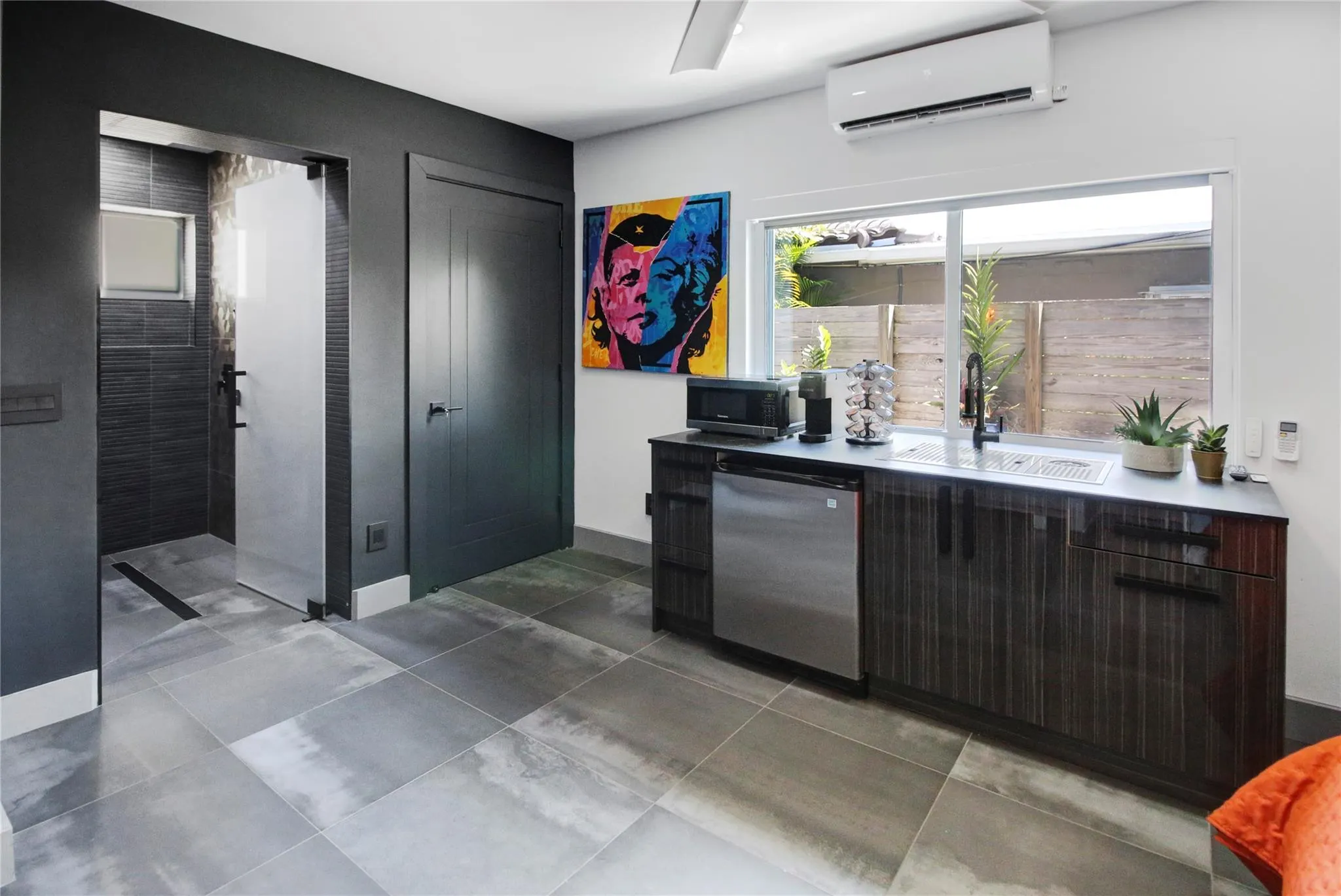 2016 NE 22nd St