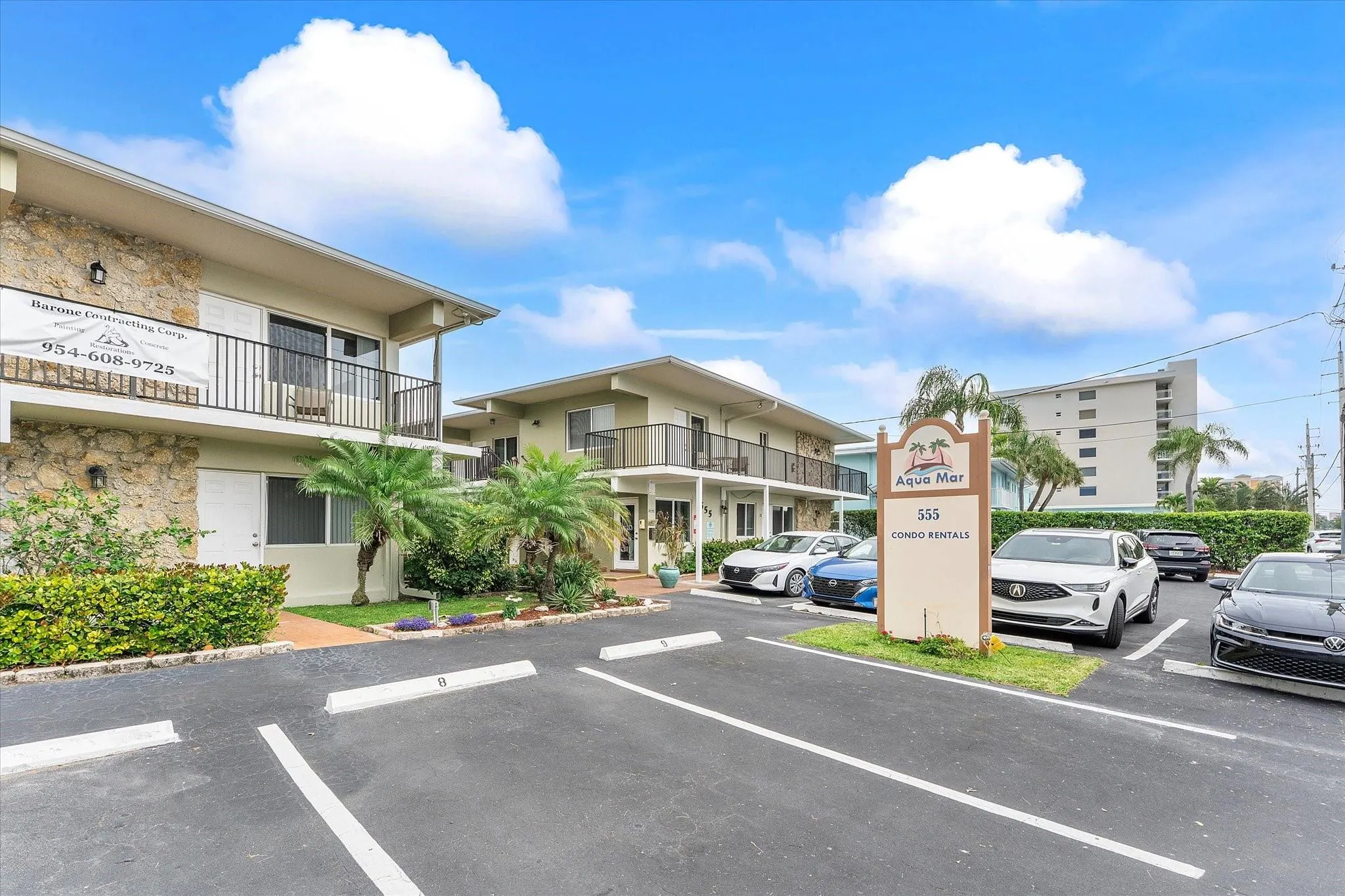 555 N Riverside Dr, #25