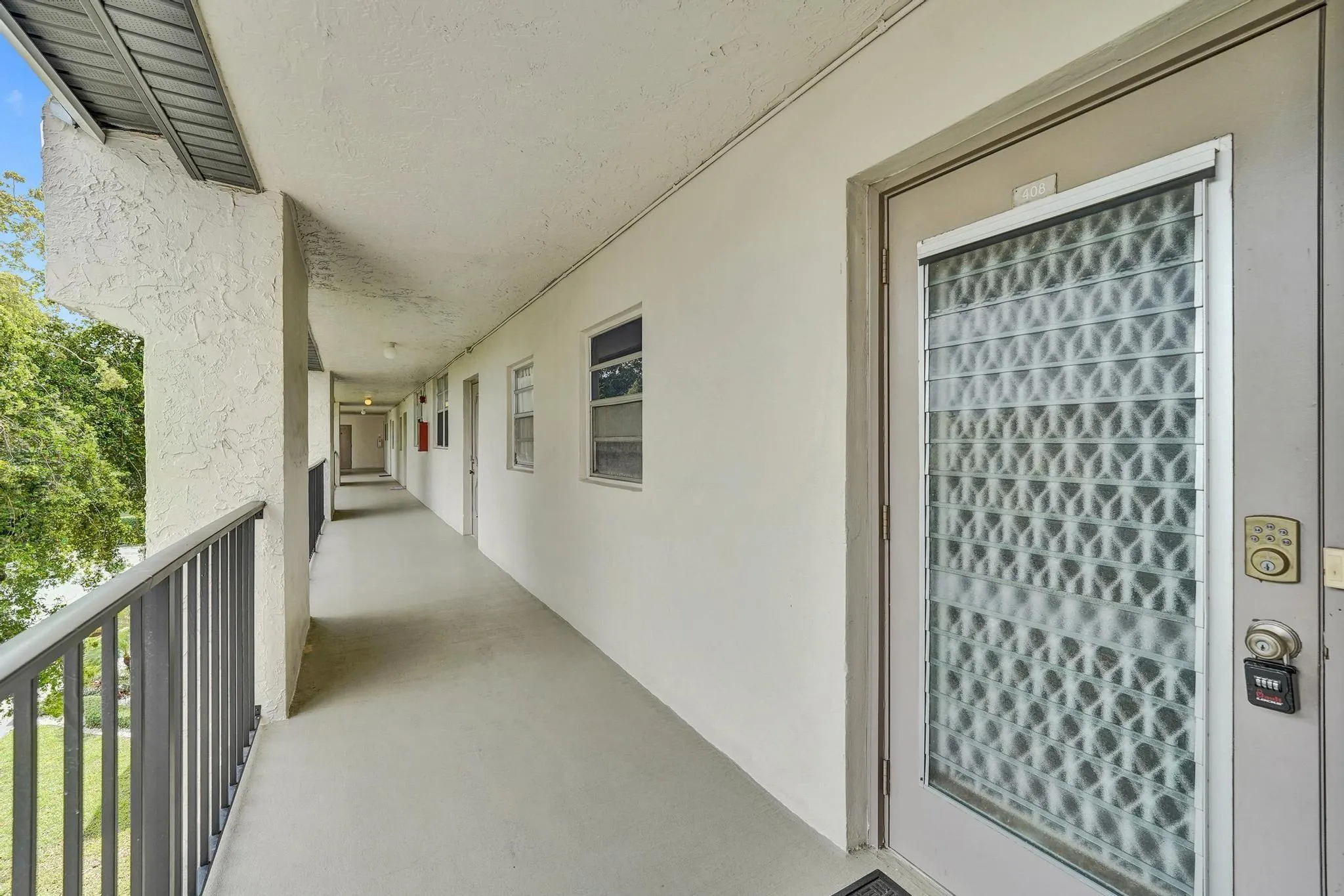 9470 Poinciana Pl, #408