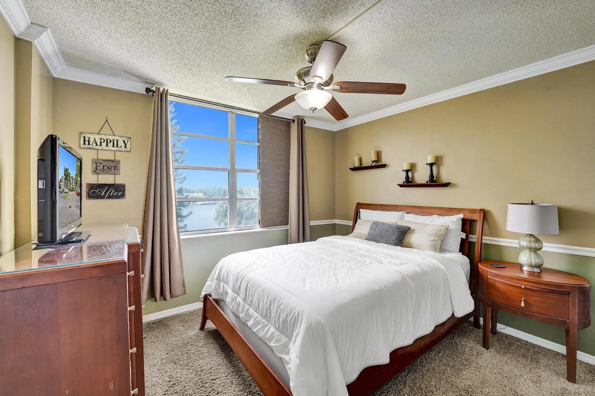 9470 Poinciana Pl, #408