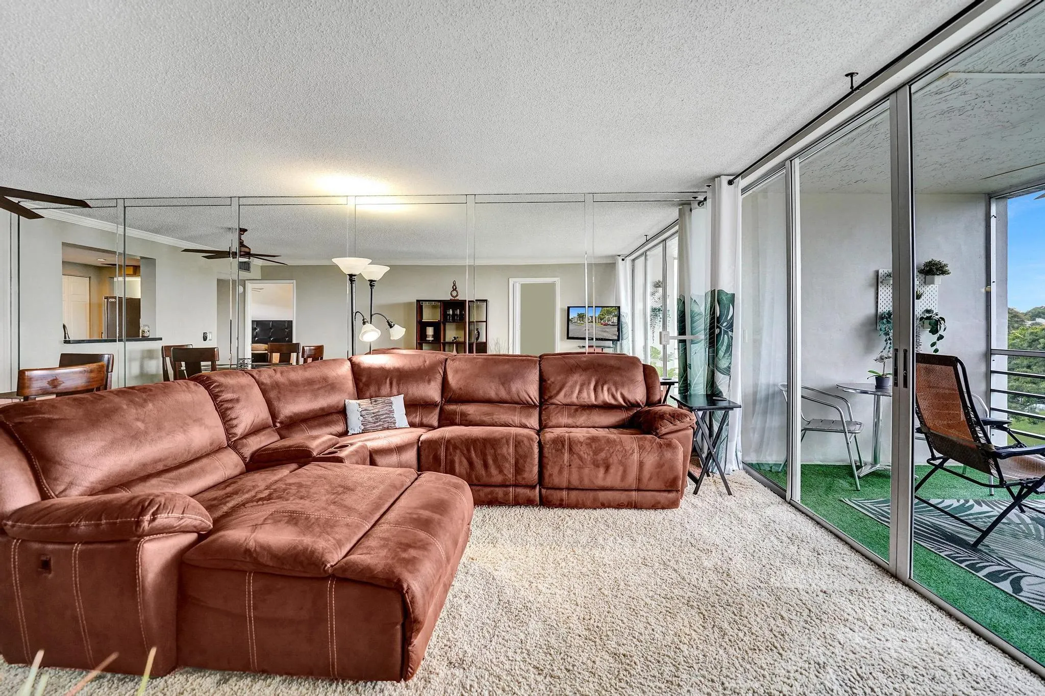 9470 Poinciana Pl, #408