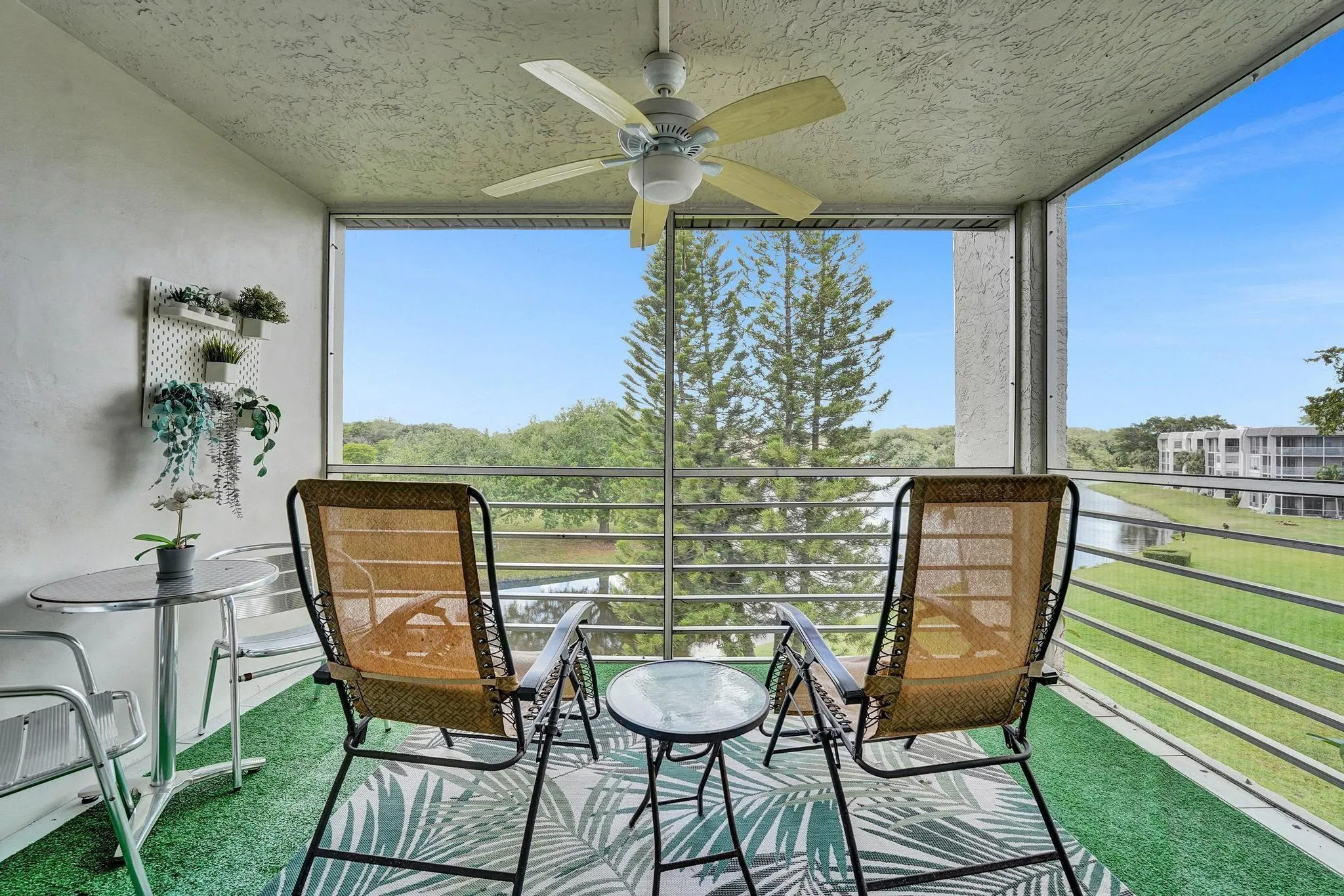 9470 Poinciana Pl, #408