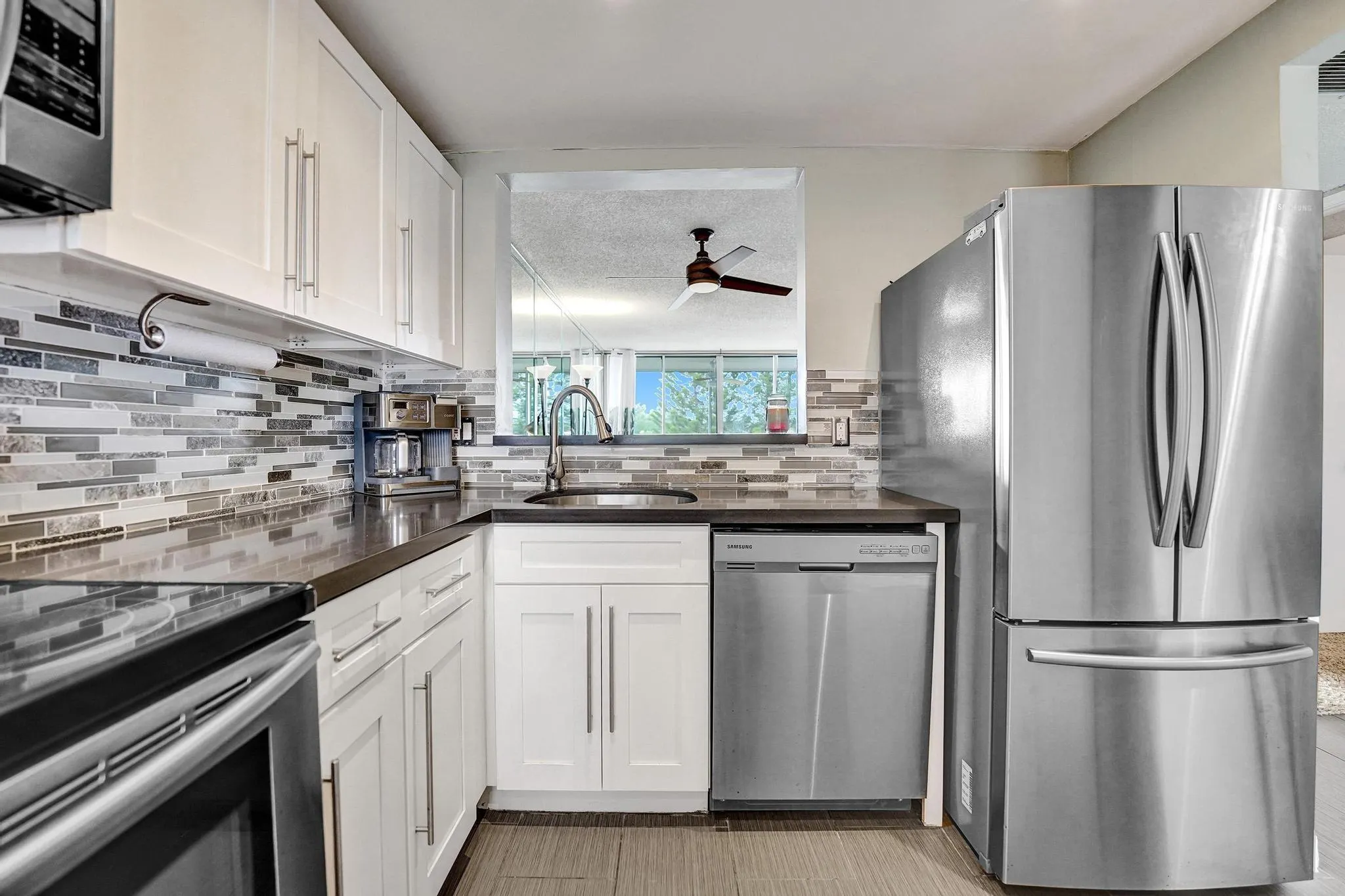 9470 Poinciana Pl, #408