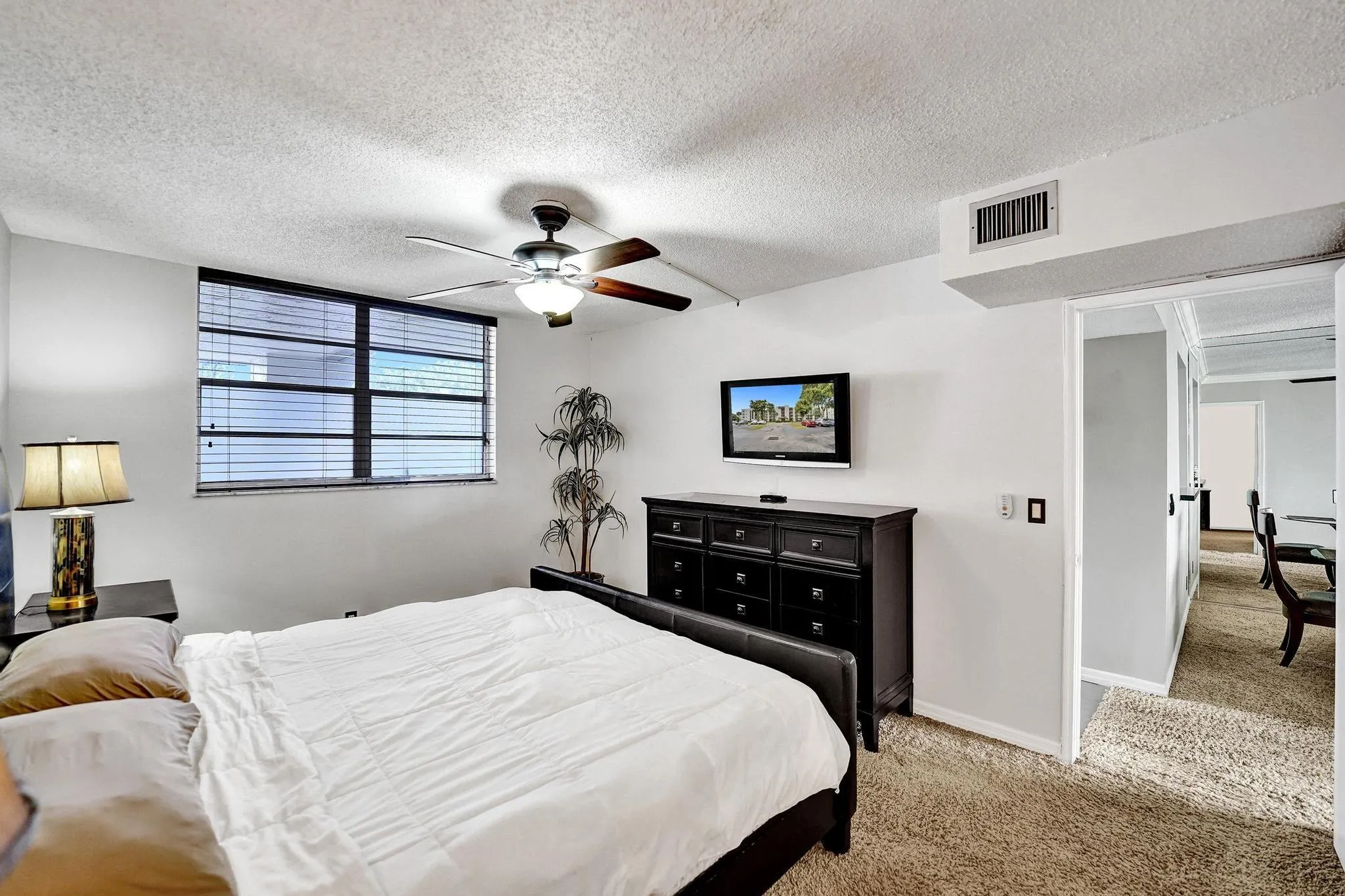 9470 Poinciana Pl, #408