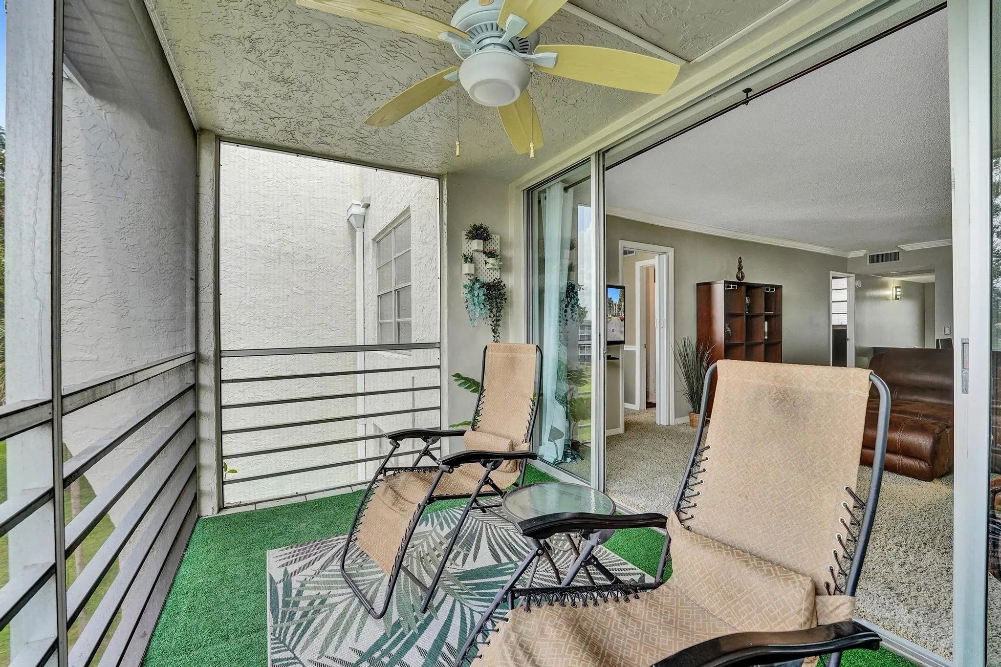 9470 Poinciana Pl, #408