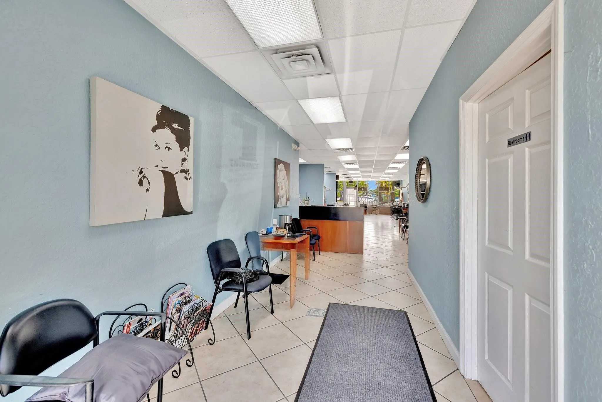 1900 E Oakland Park Blvd