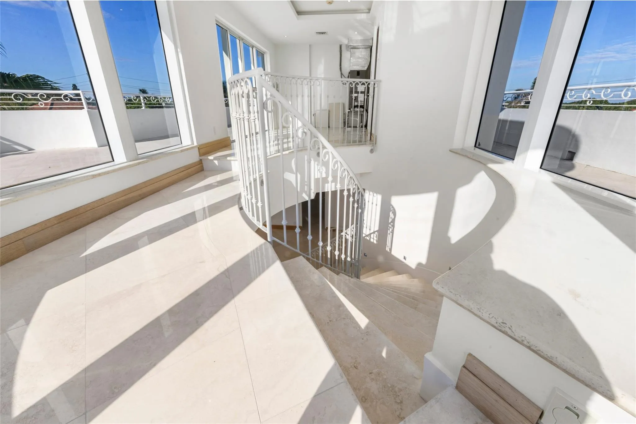 1525 N Fort Lauderdale Beach Blvd