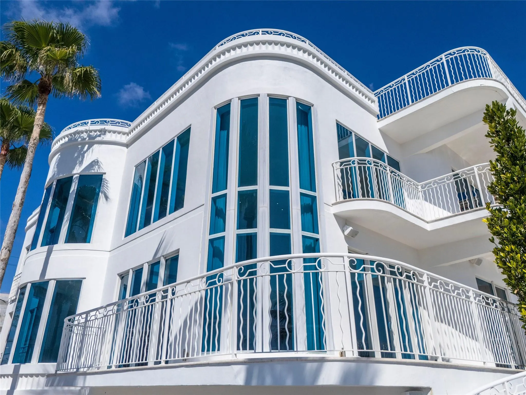 1525 N Fort Lauderdale Beach Blvd