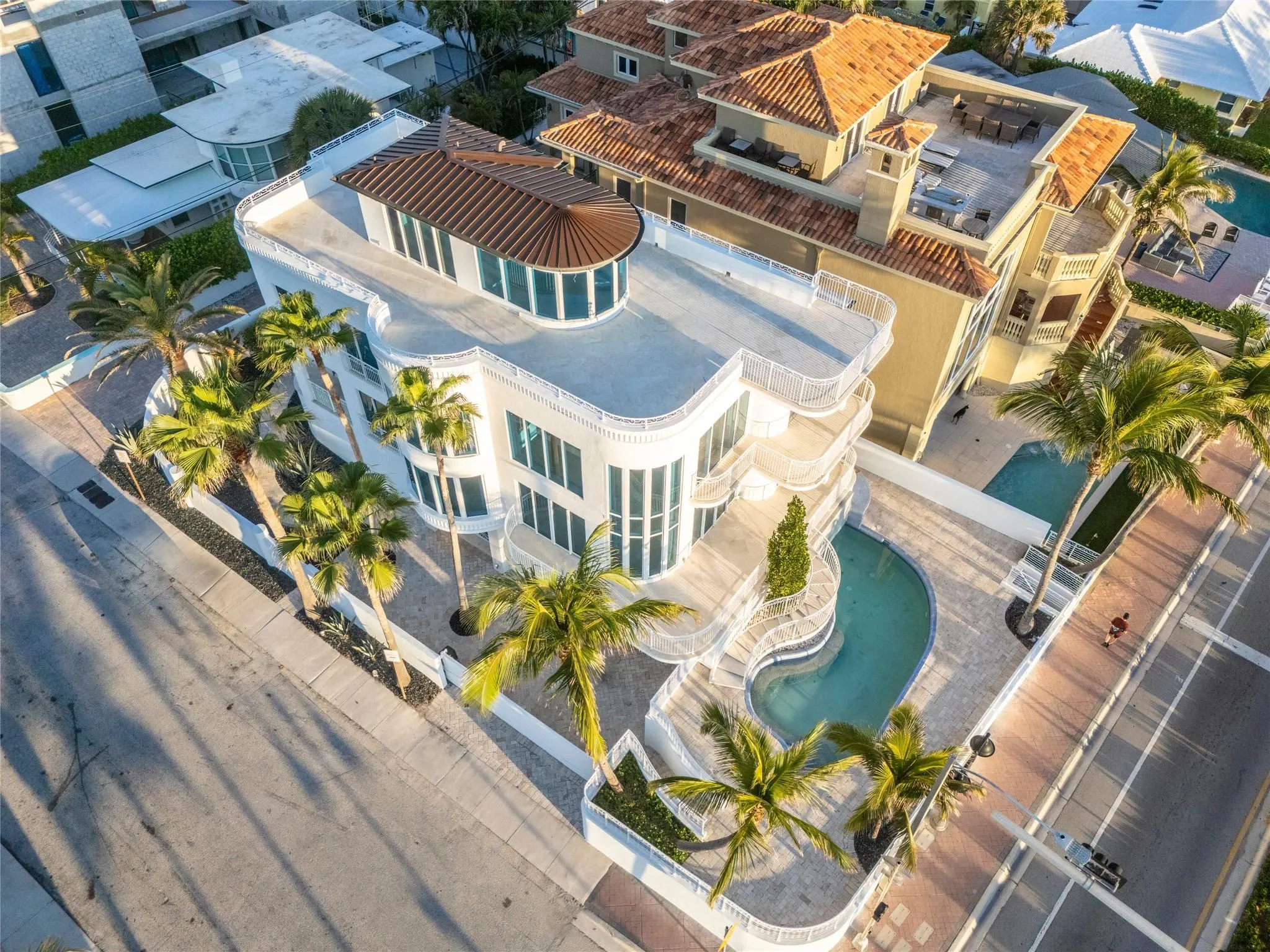 1525 N Fort Lauderdale Beach Blvd