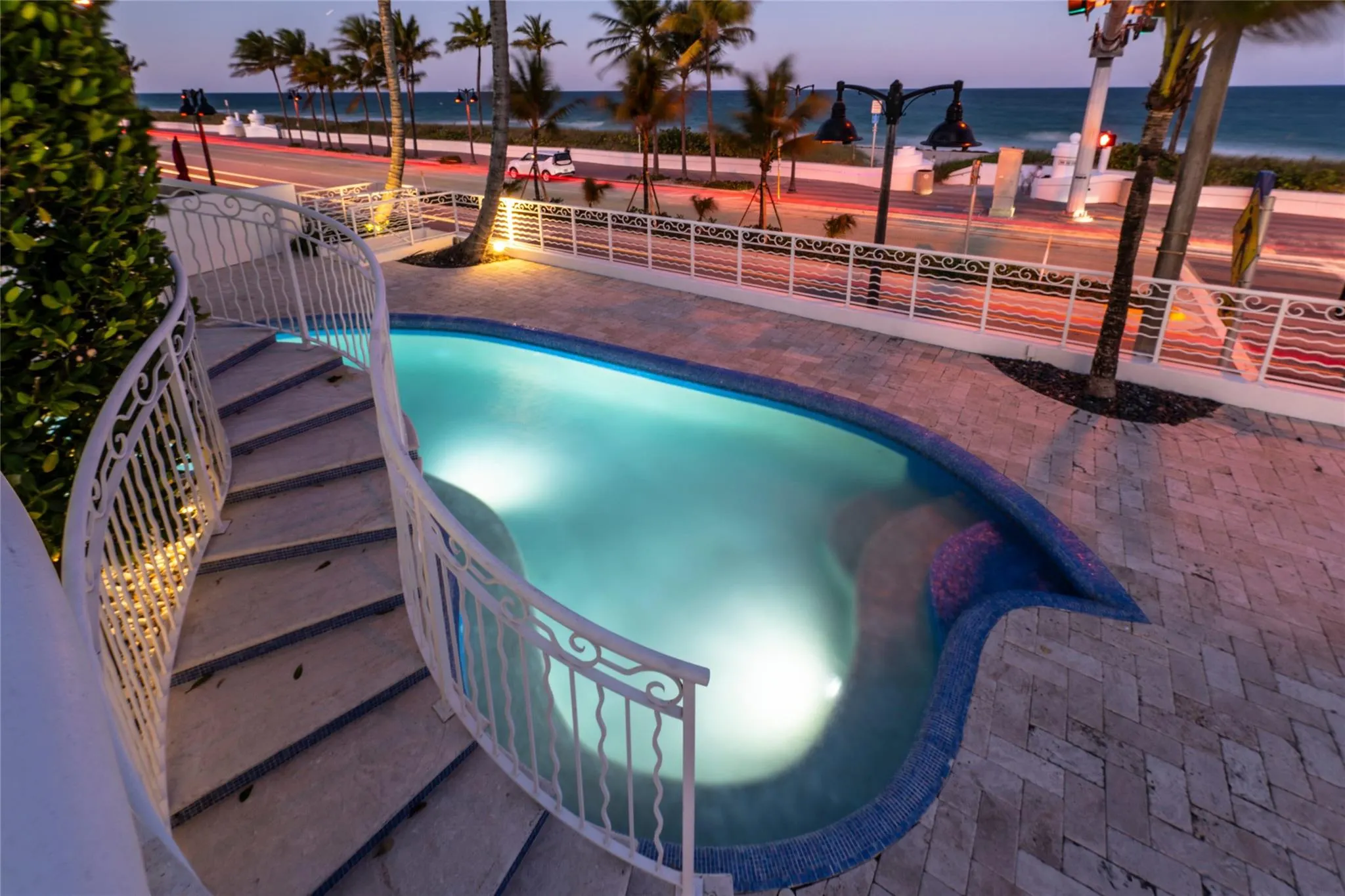 1525 N Fort Lauderdale Beach Blvd