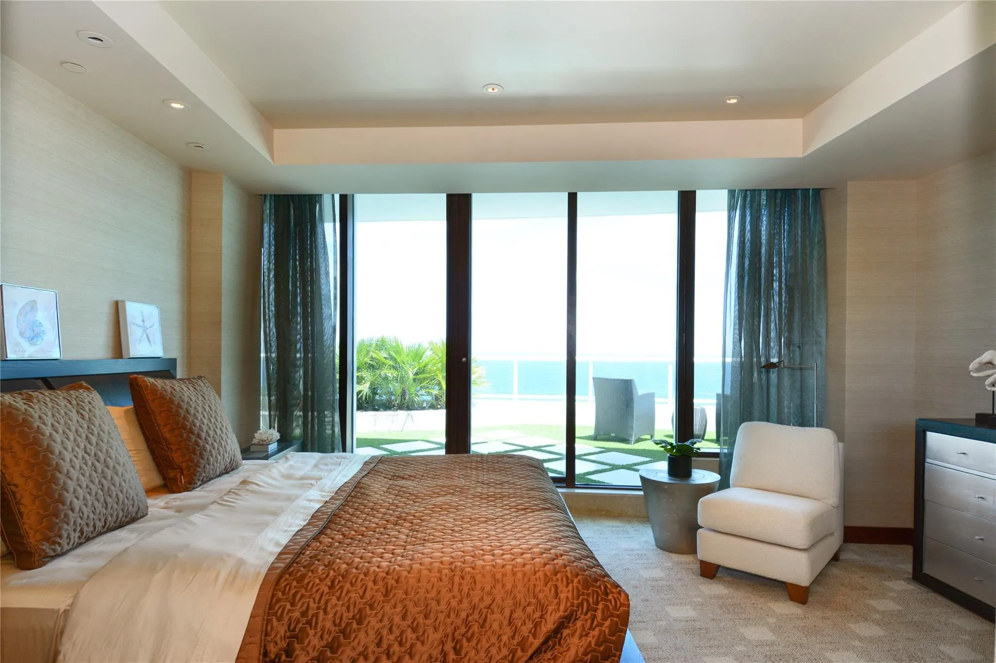 1 N Fort Lauderdale Beach Blvd, #2302