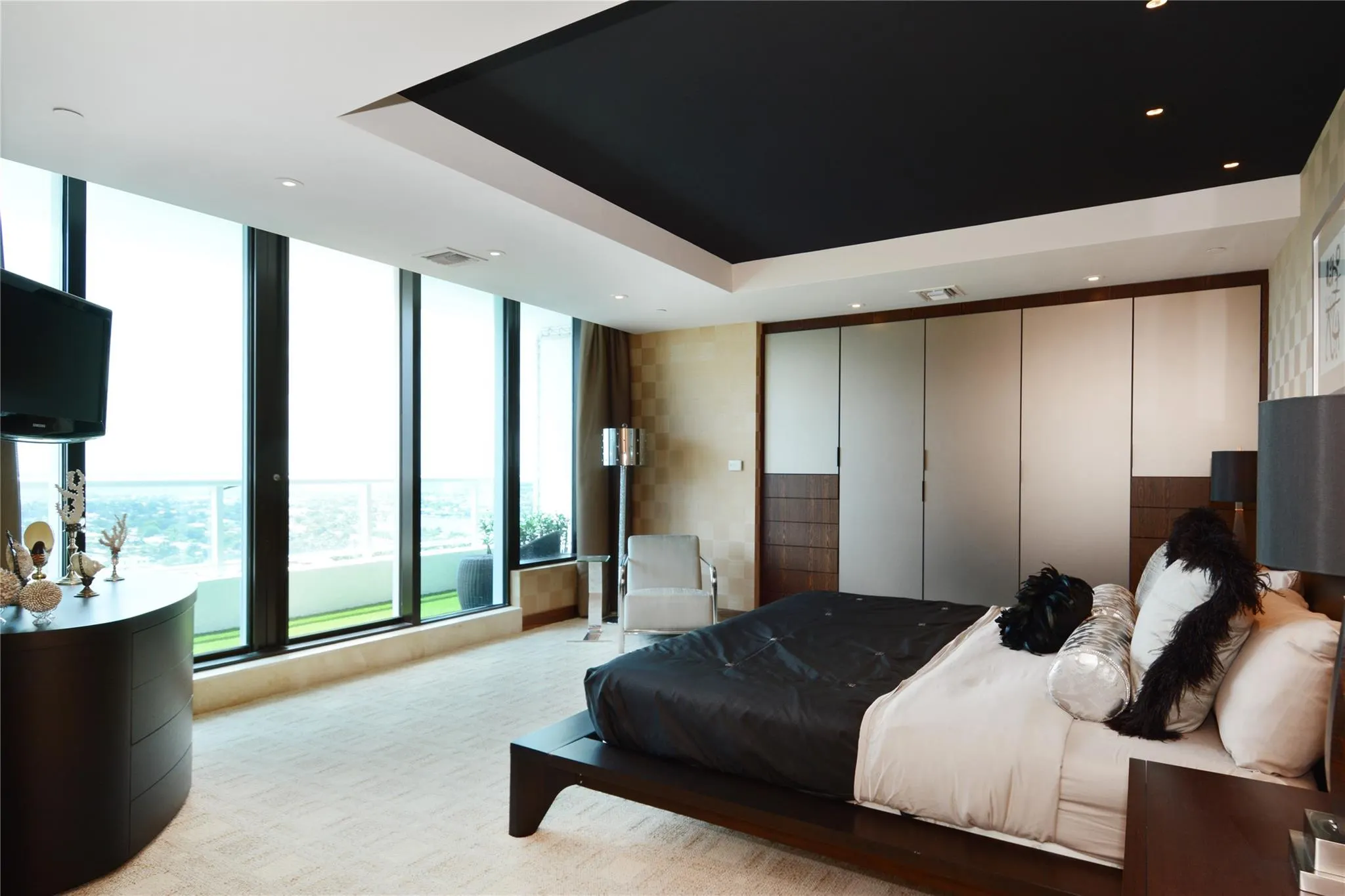 1 N Fort Lauderdale Beach Blvd, #2302