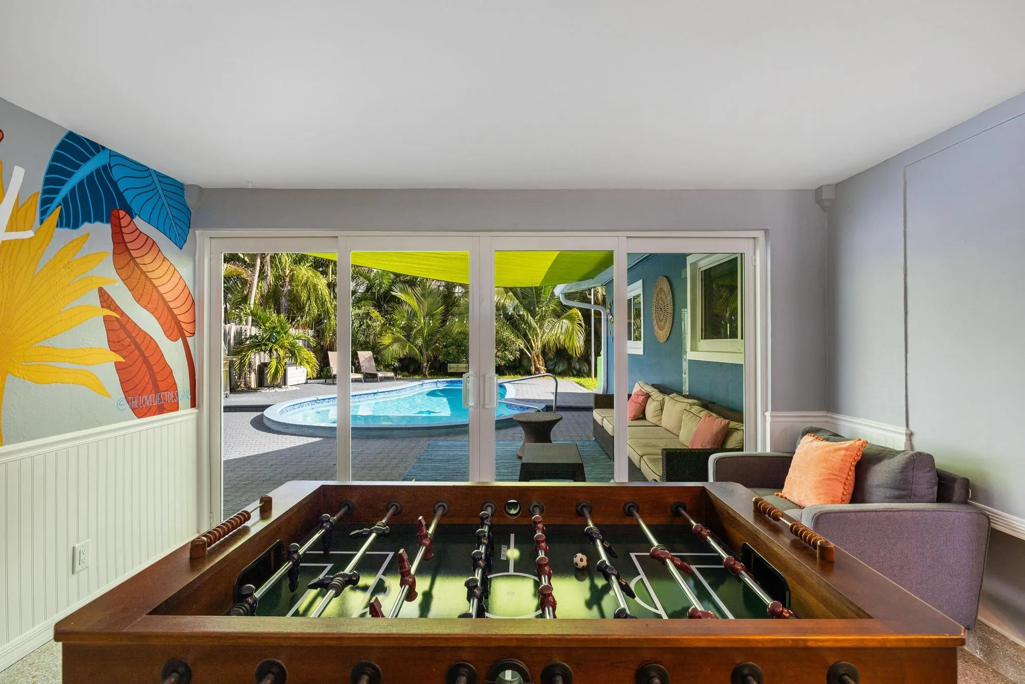 657 NW 30th Ct