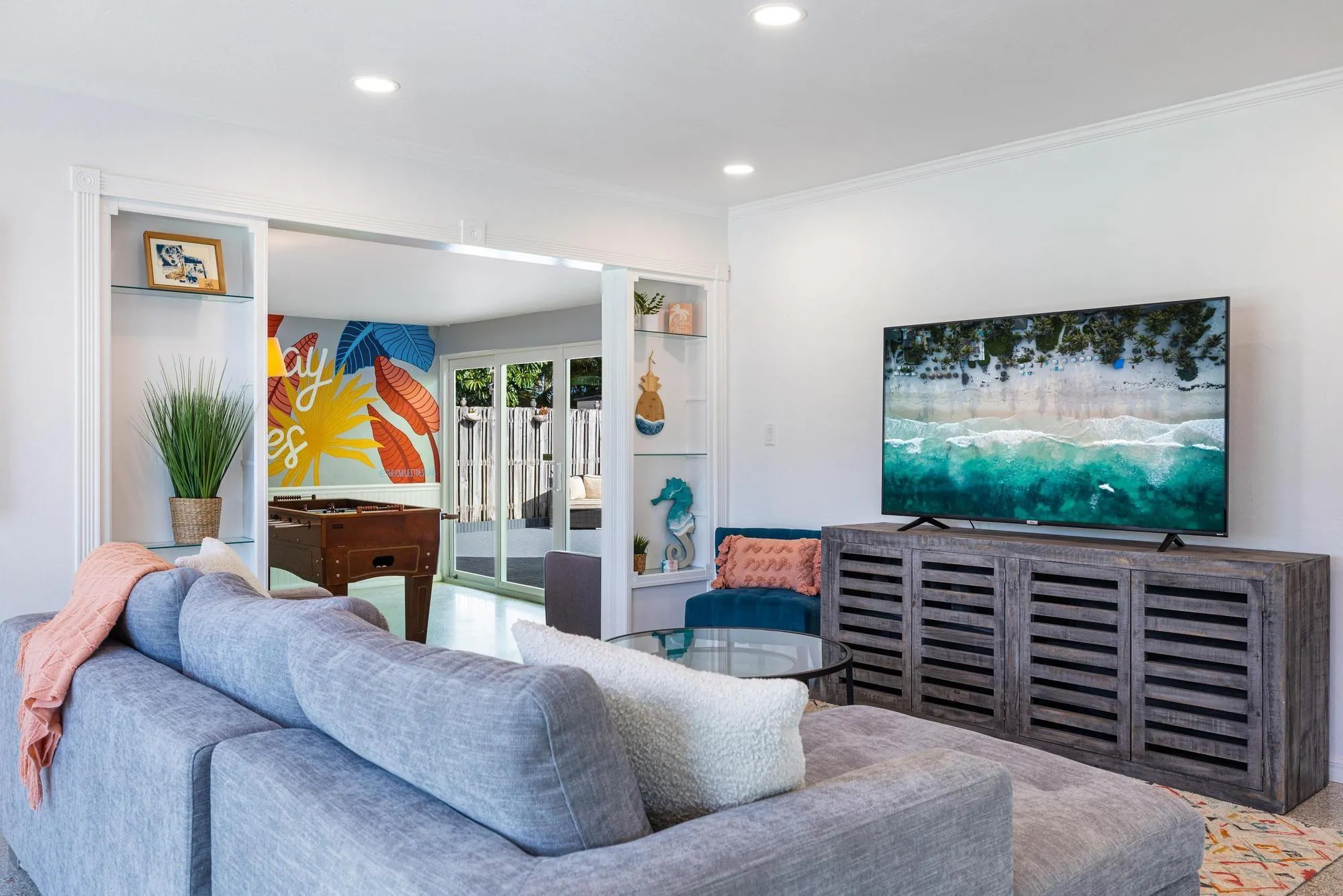 657 NW 30th Ct