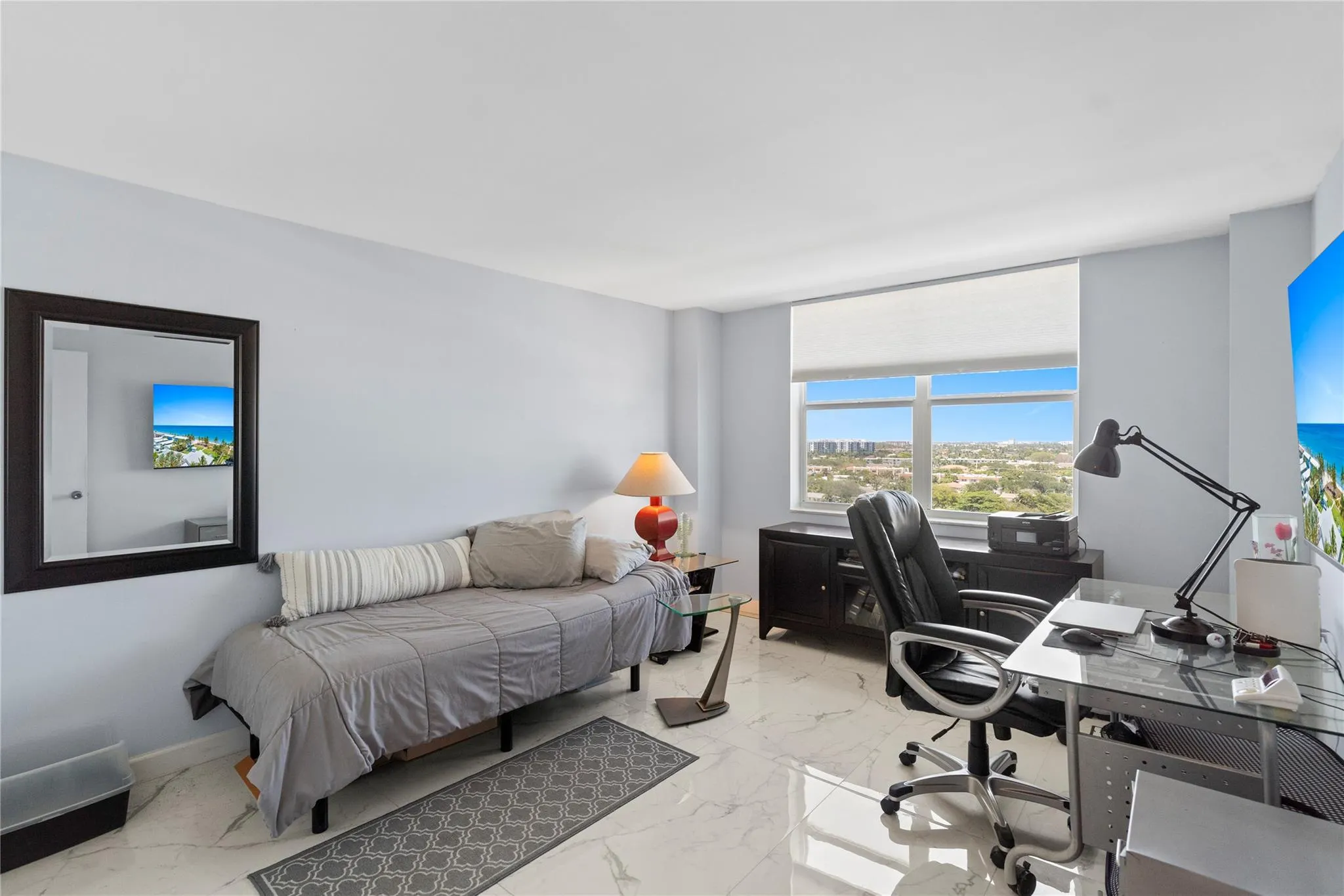 5200 N Ocean Blvd, #1011