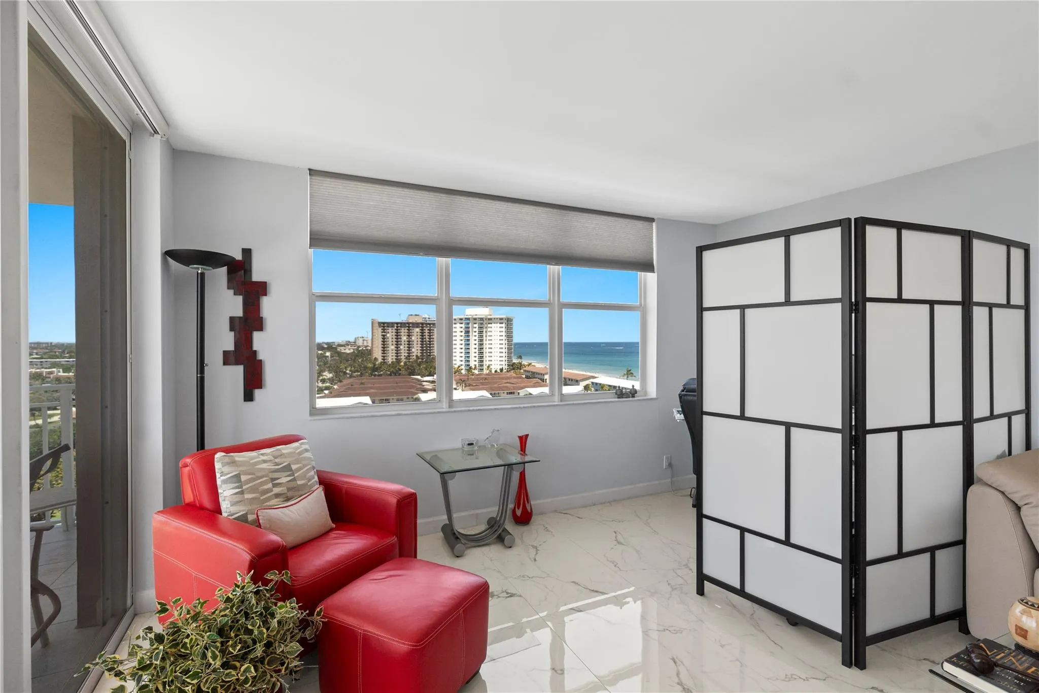 5200 N Ocean Blvd, #1011
