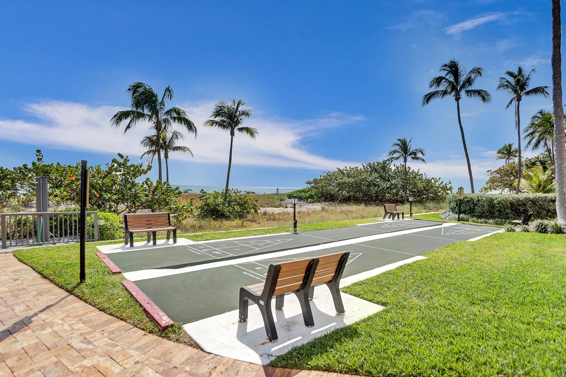 5200 N Ocean Blvd, #1011