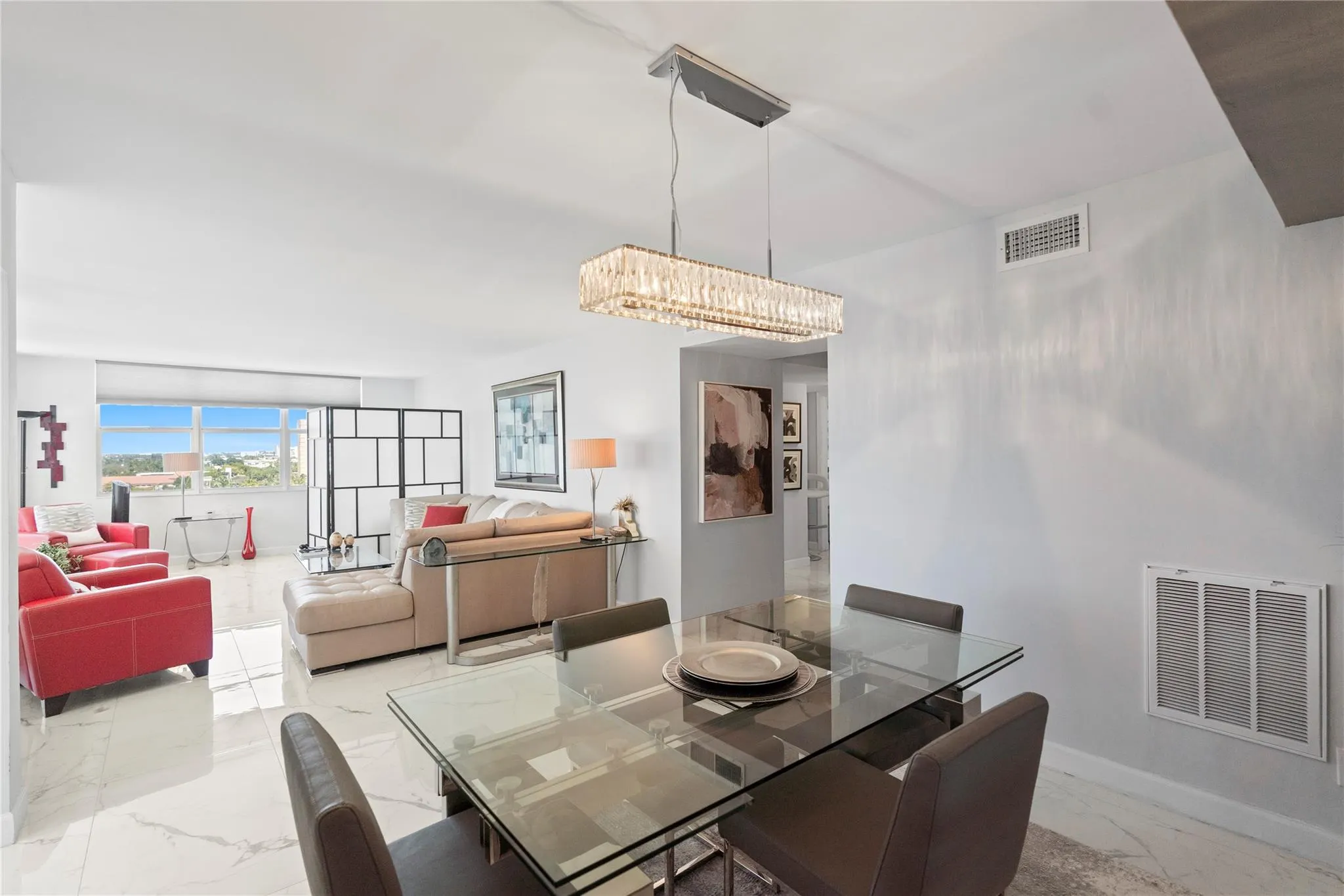 5200 N Ocean Blvd, #1011