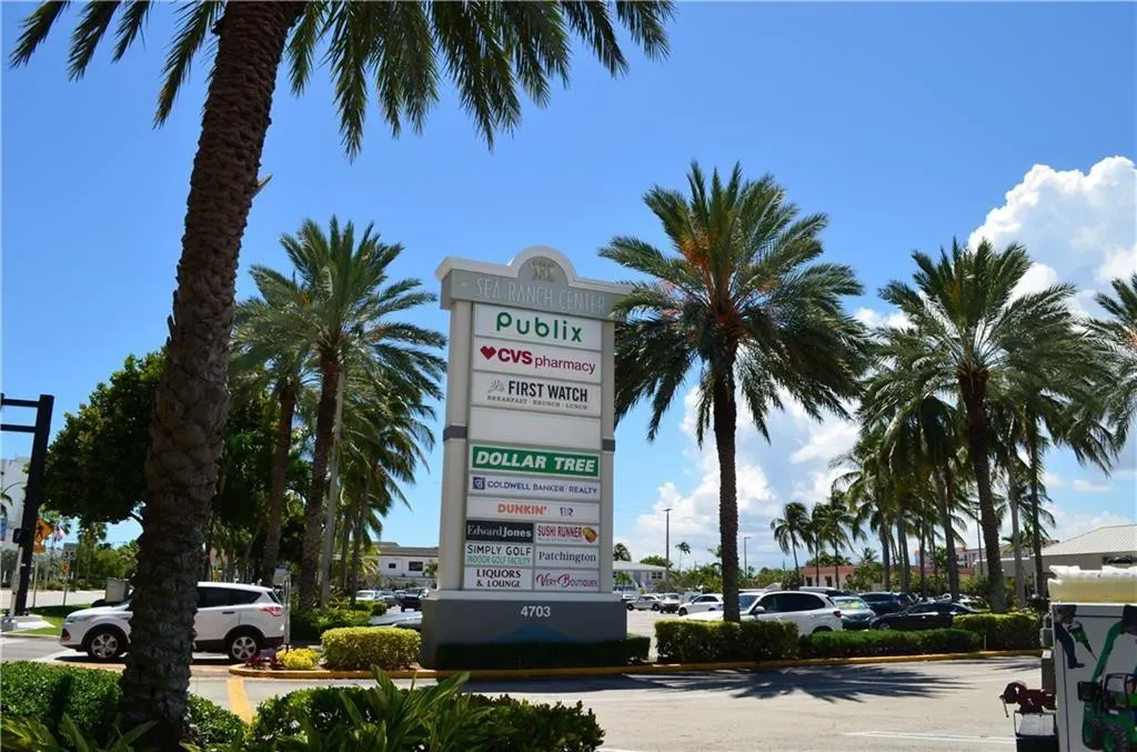 5200 N Ocean Blvd, #1011