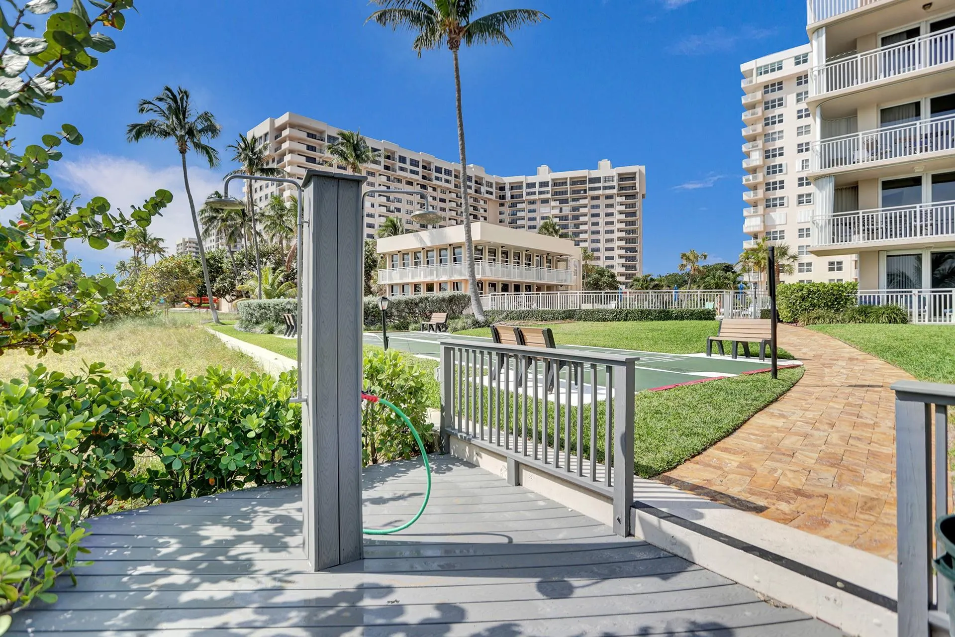 5200 N Ocean Blvd, #1011