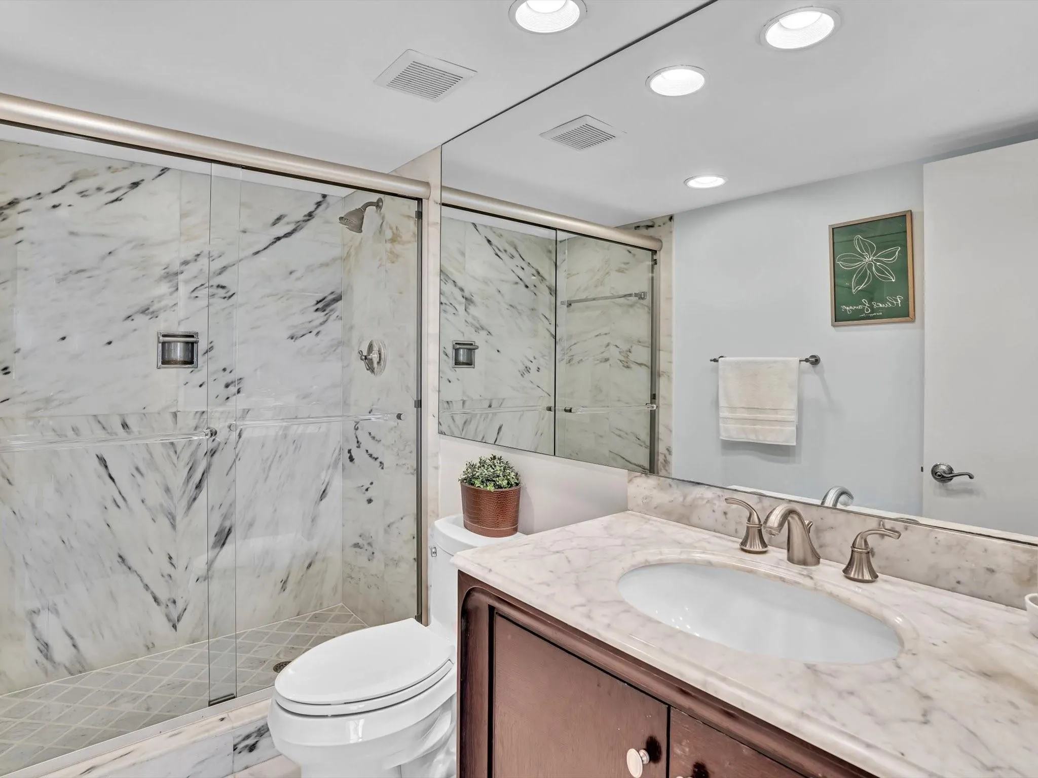 701 E Camino Real, #4E