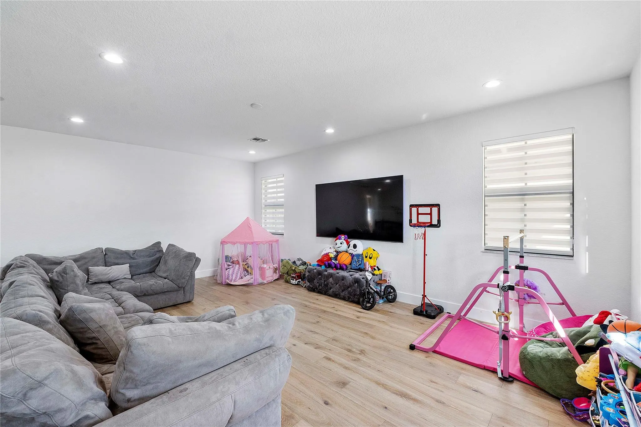 11645 Solstice Cir