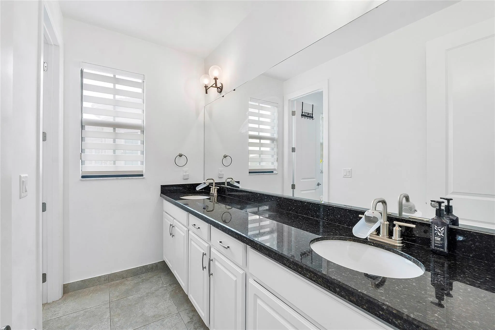 11645 Solstice Cir