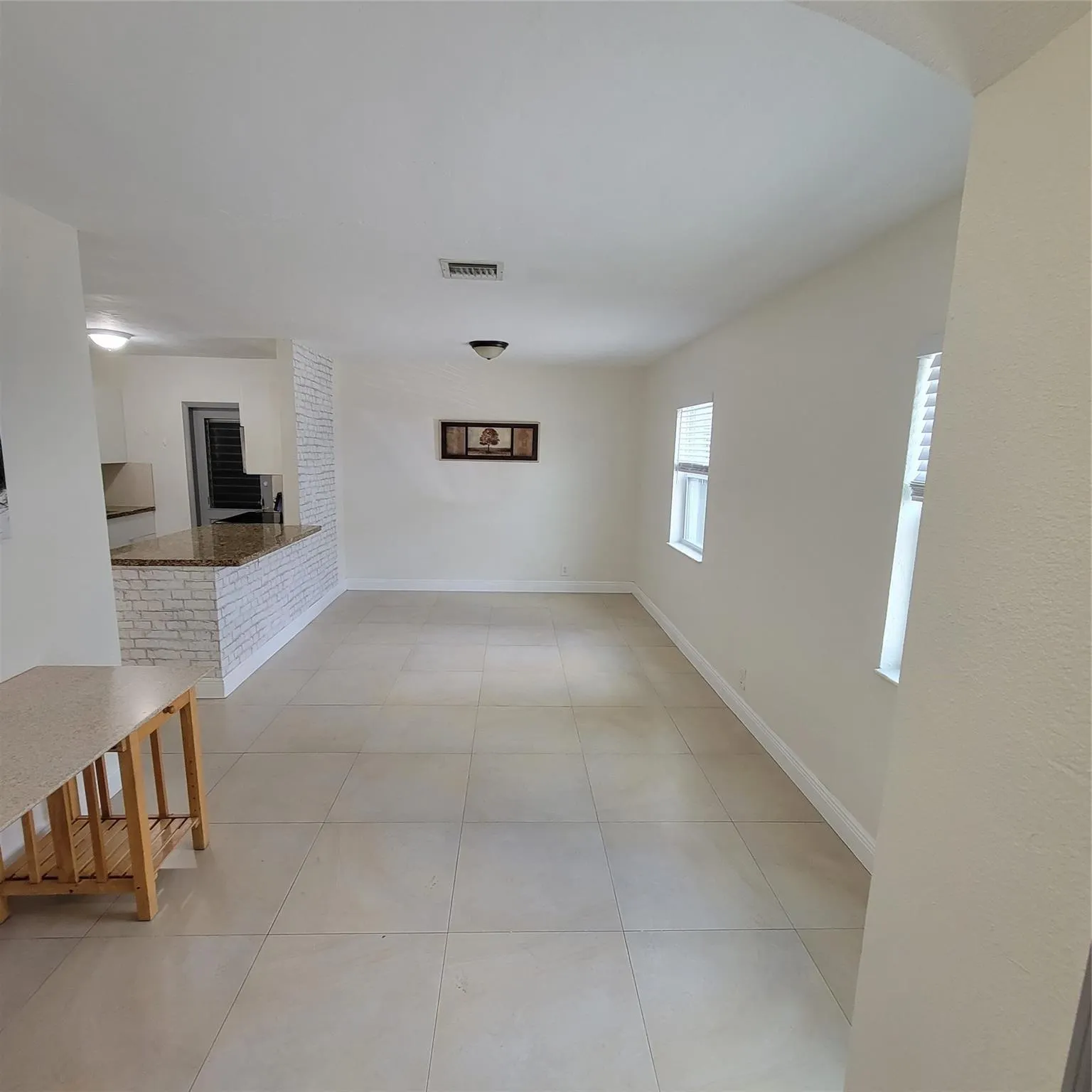 808 NW 19 St