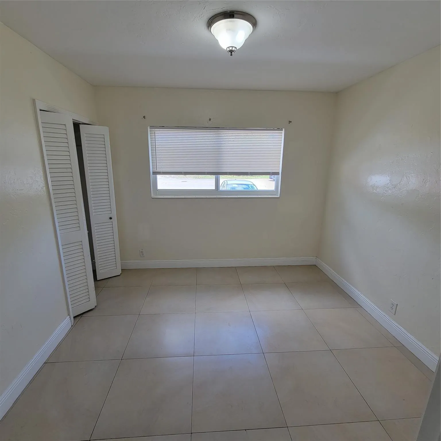 808 NW 19 St