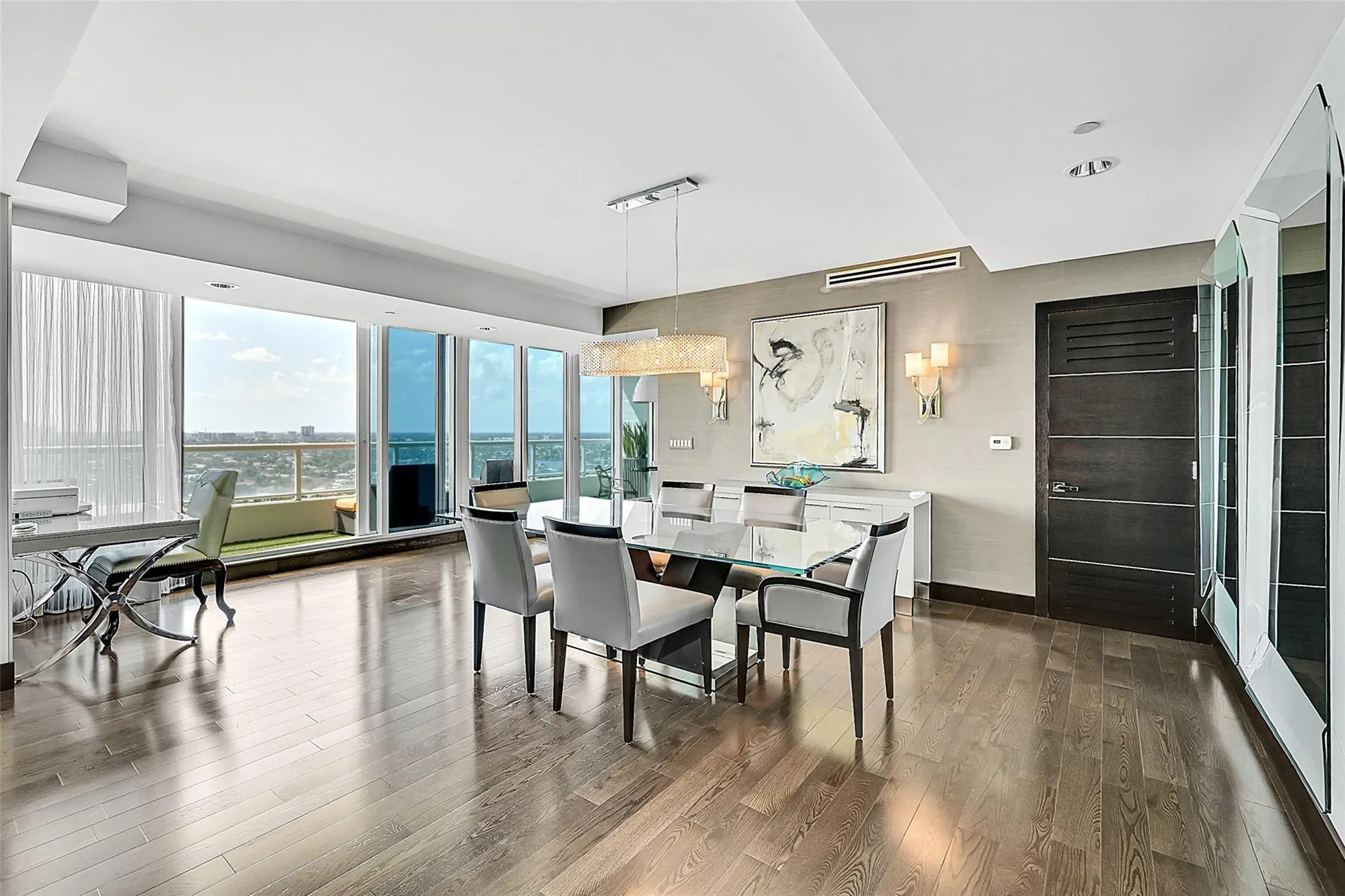 1 N Fort Lauderdale Beach Blvd, #1905