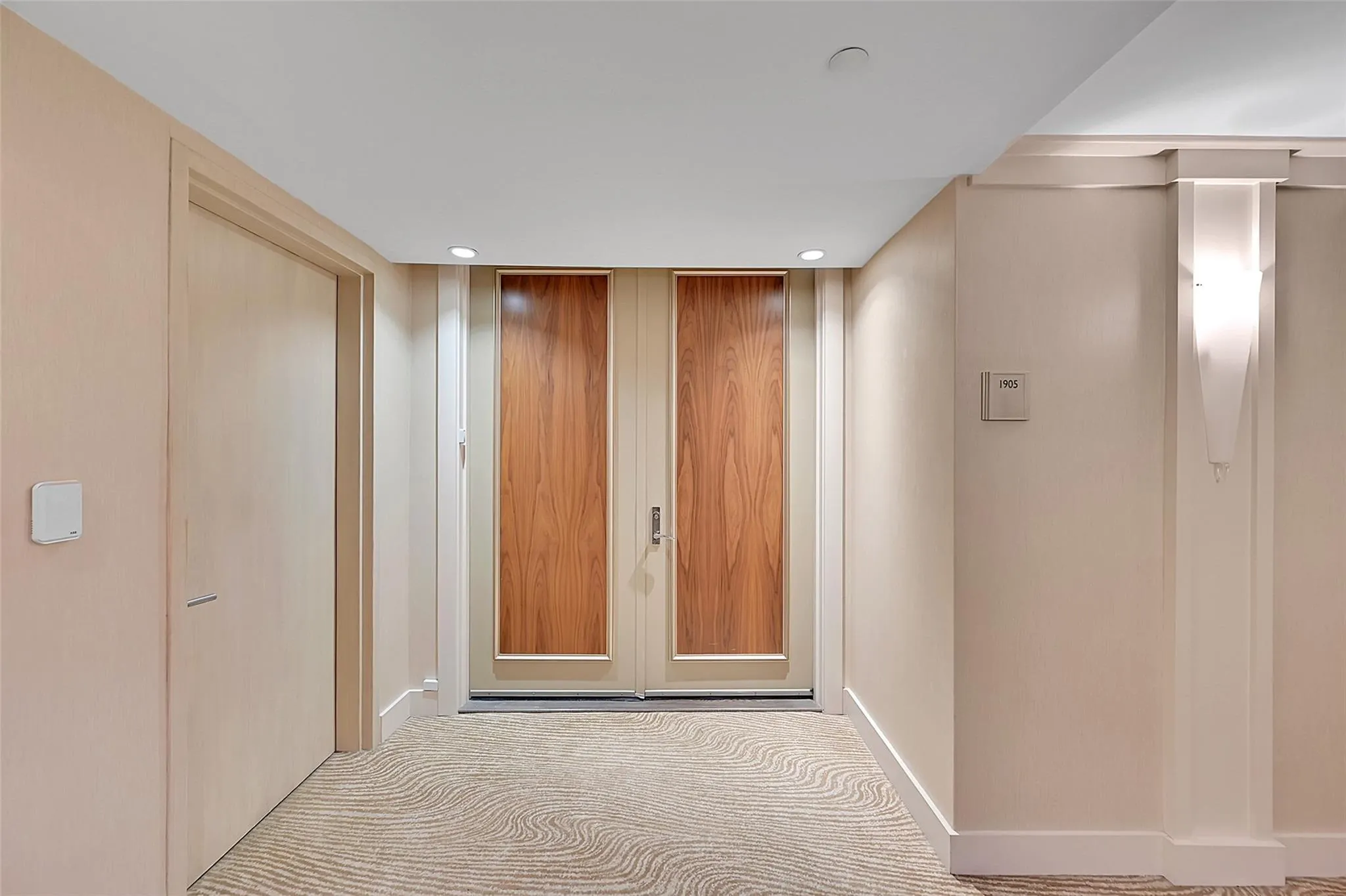 1 N Fort Lauderdale Beach Blvd, #1905