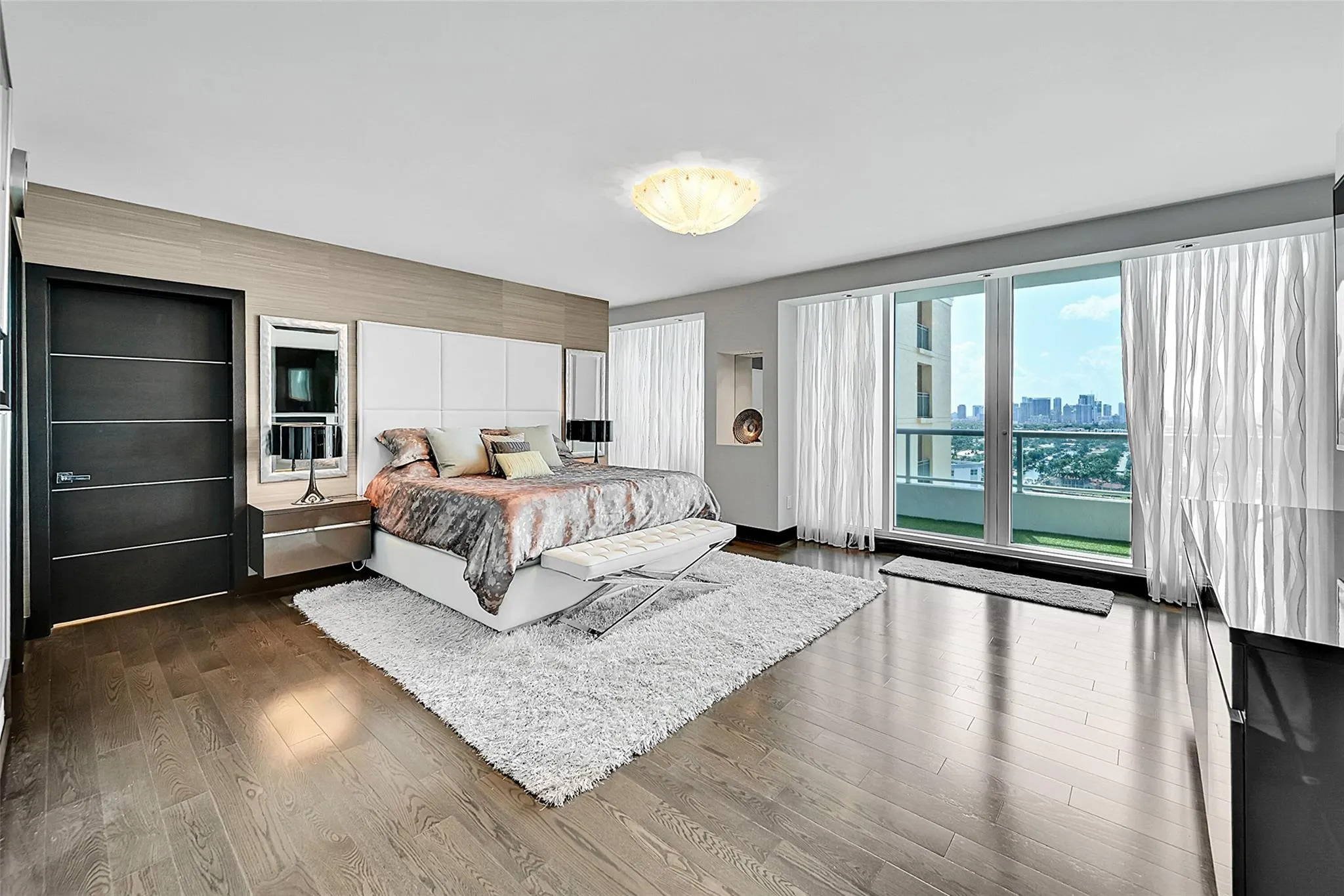 1 N Fort Lauderdale Beach Blvd, #1905