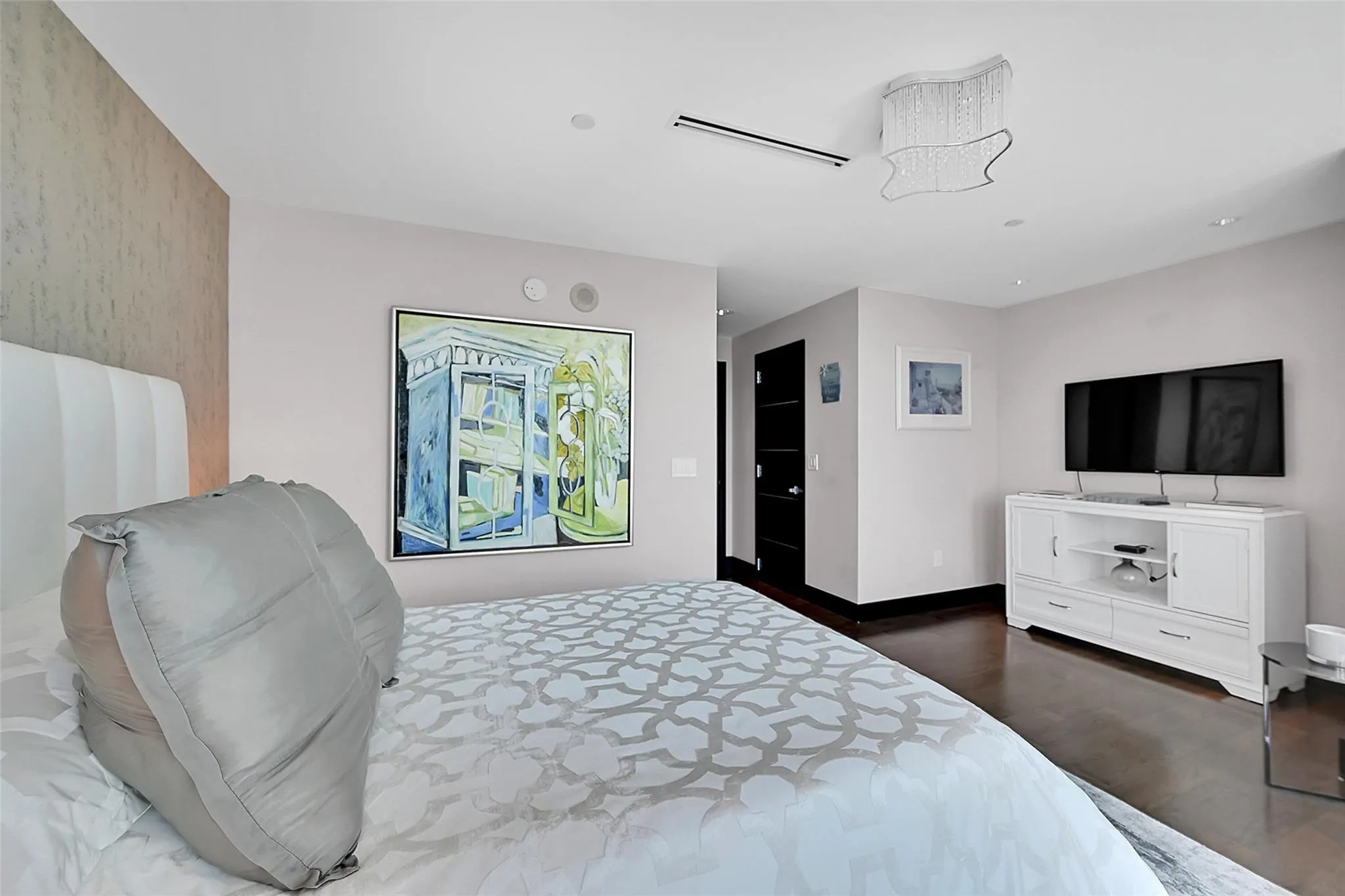 1 N Fort Lauderdale Beach Blvd, #1905