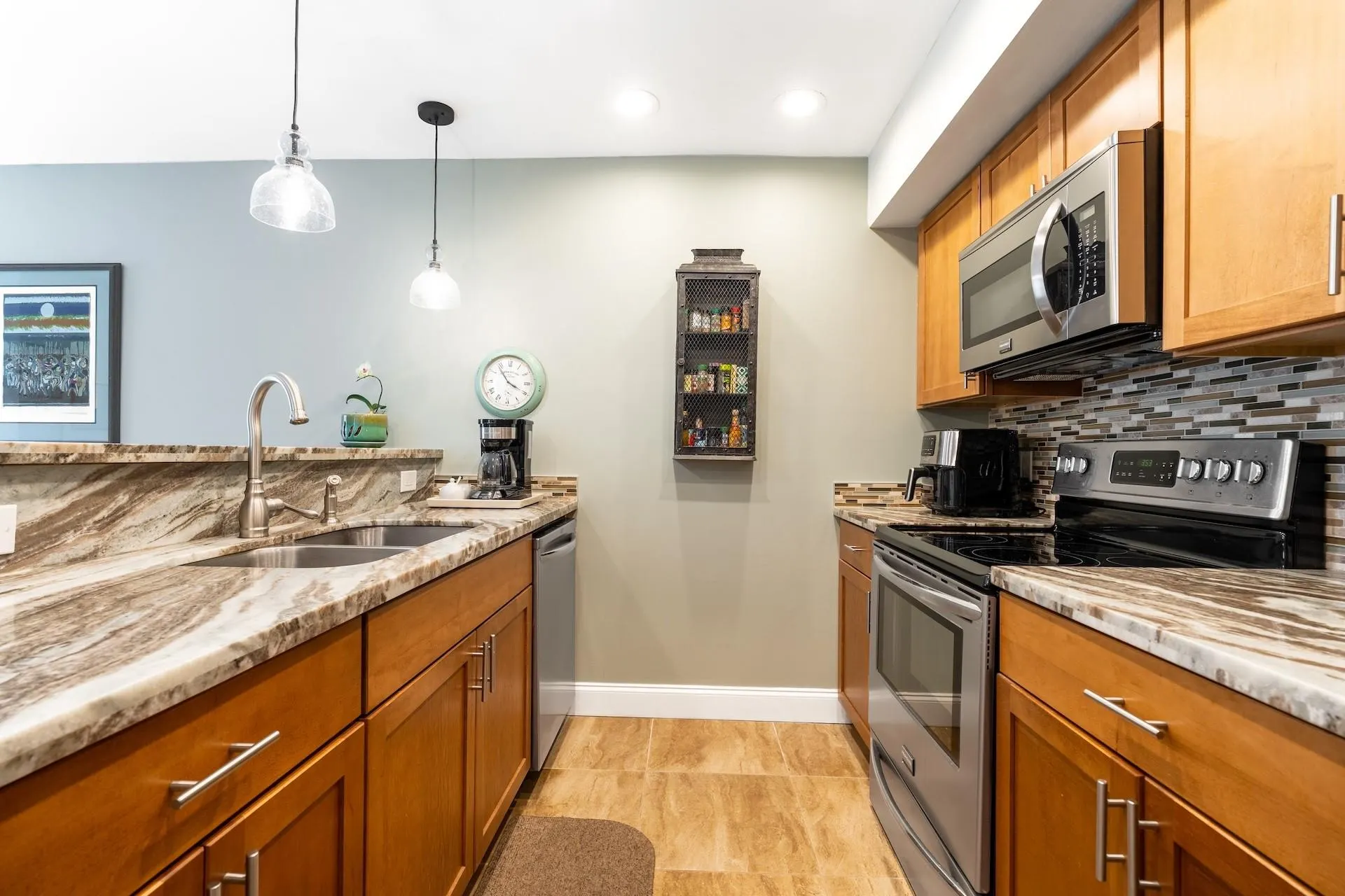 658 Kensington Pl, #11B