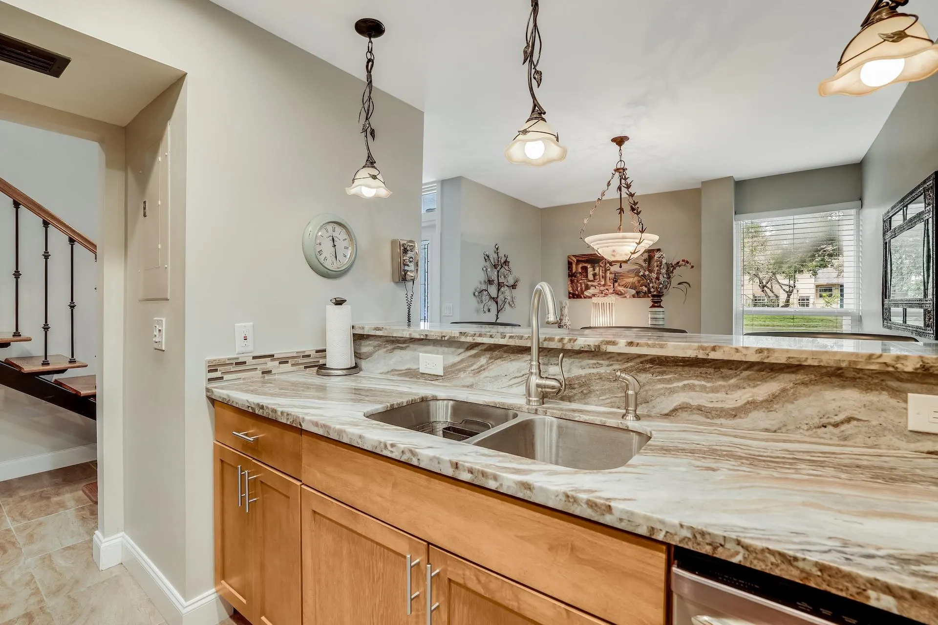 658 Kensington Pl, #11B